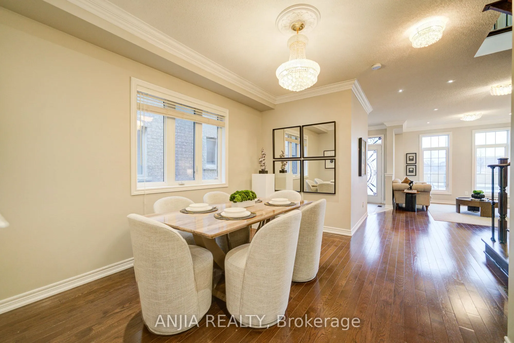 558 Hoover Park Drive