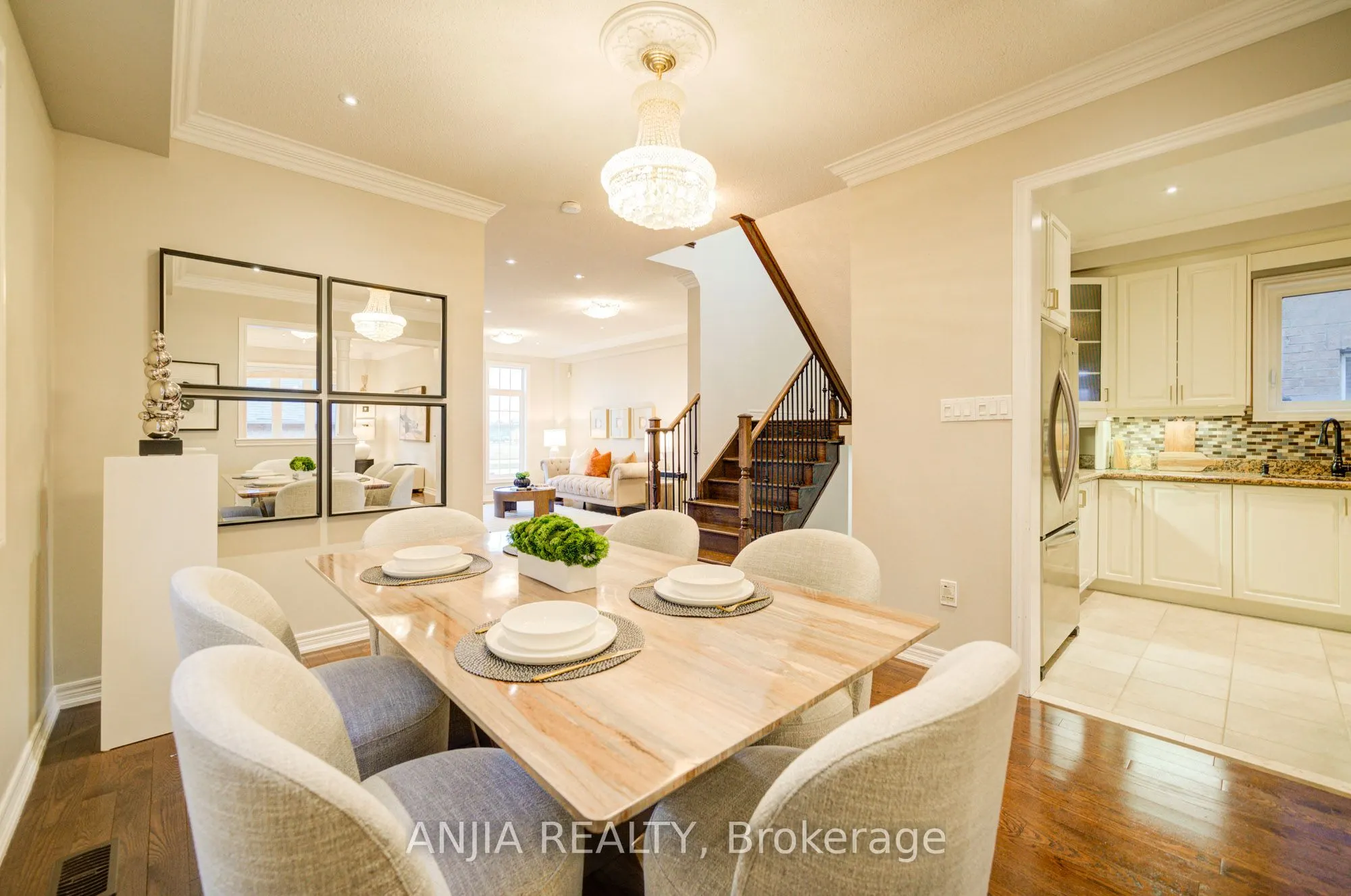 558 Hoover Park Drive
