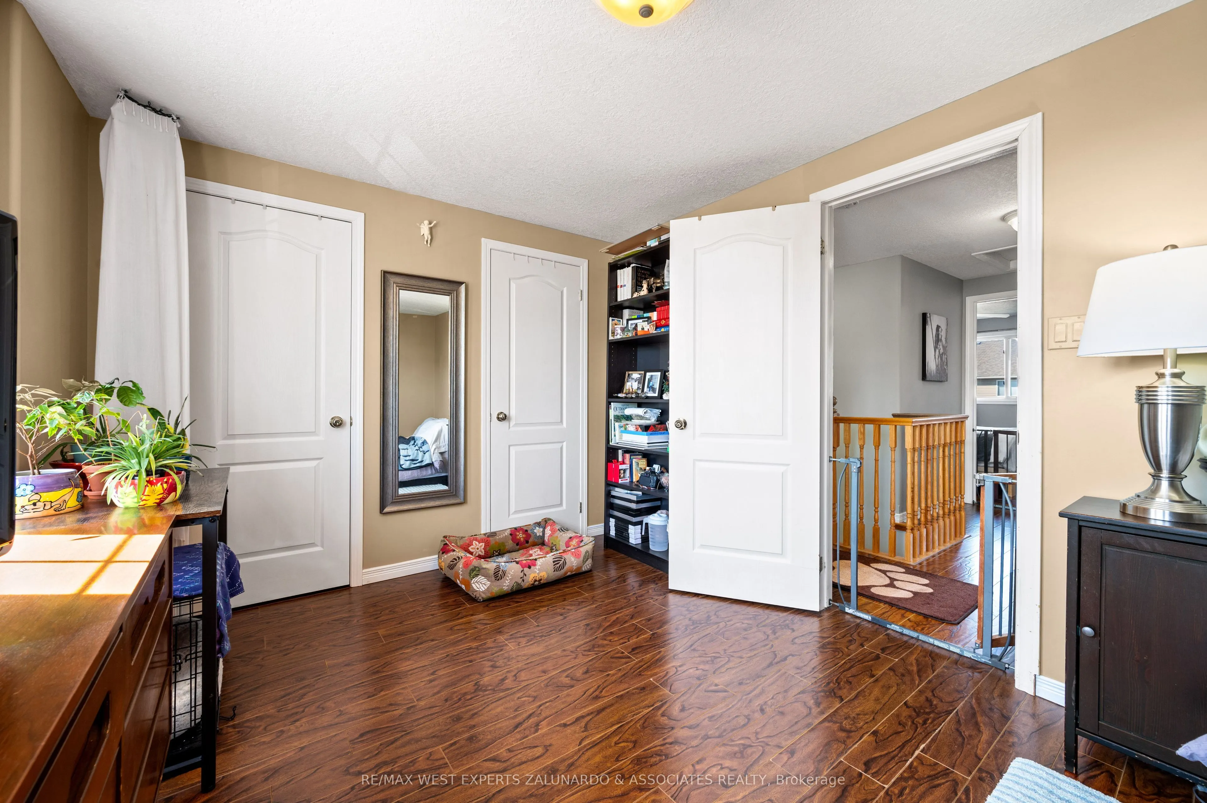 70 Ruthven Crescent