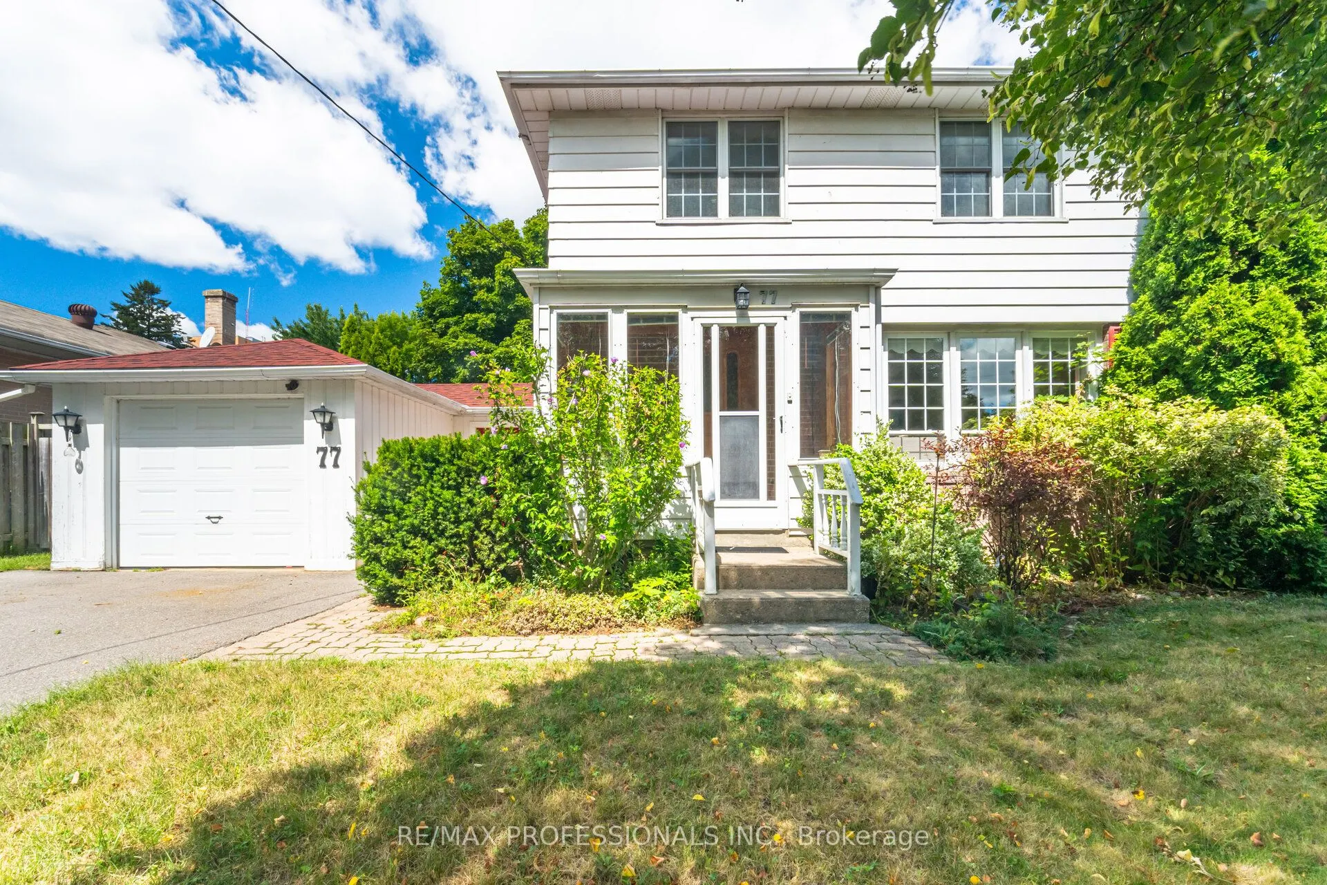 77 Bedford Park Avenue