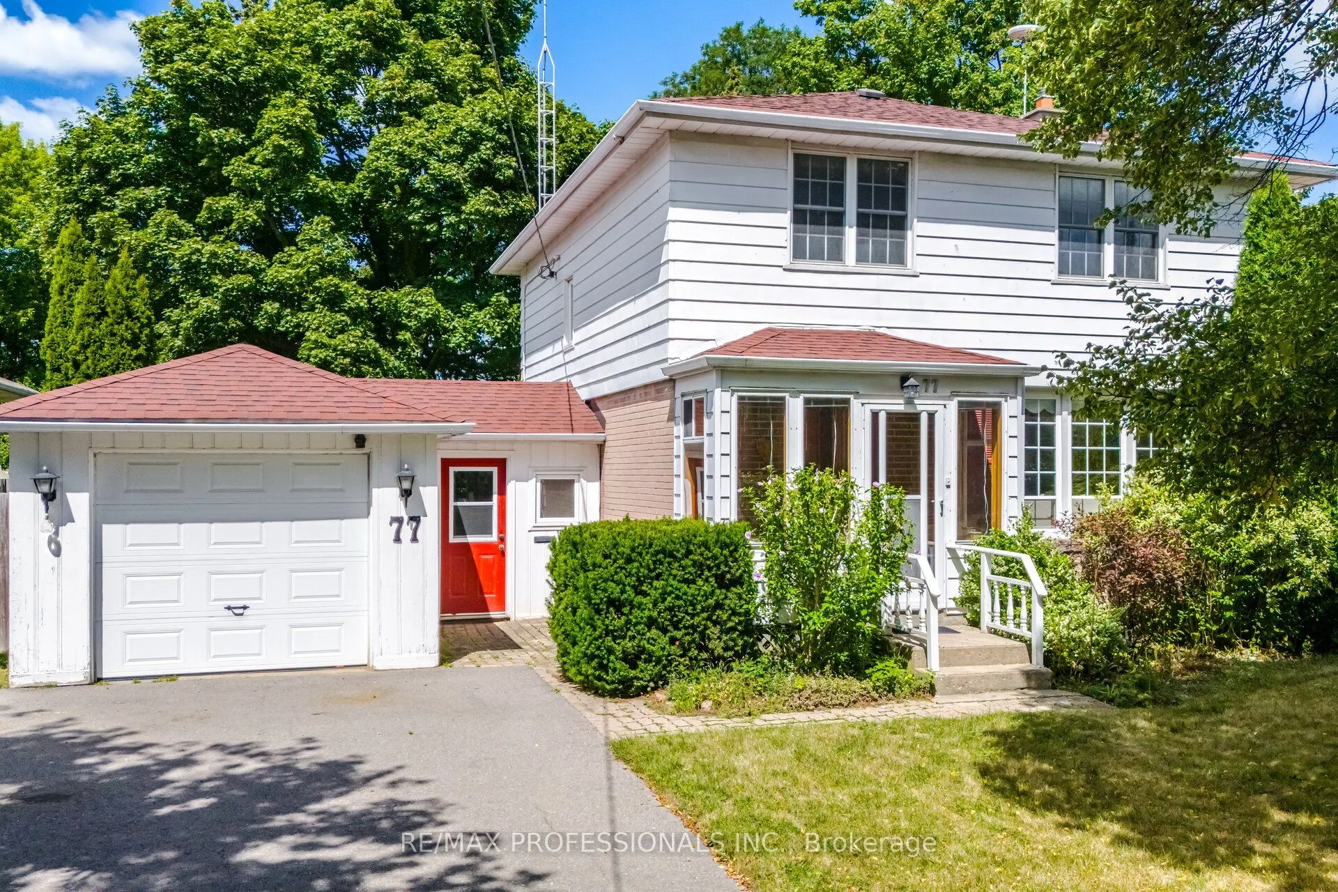 77 Bedford Park Avenue
