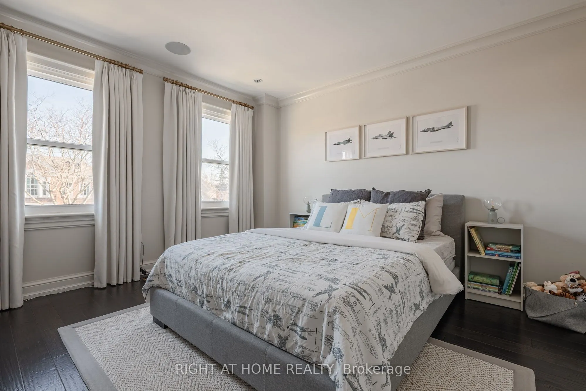 40 Oatlands Crescent