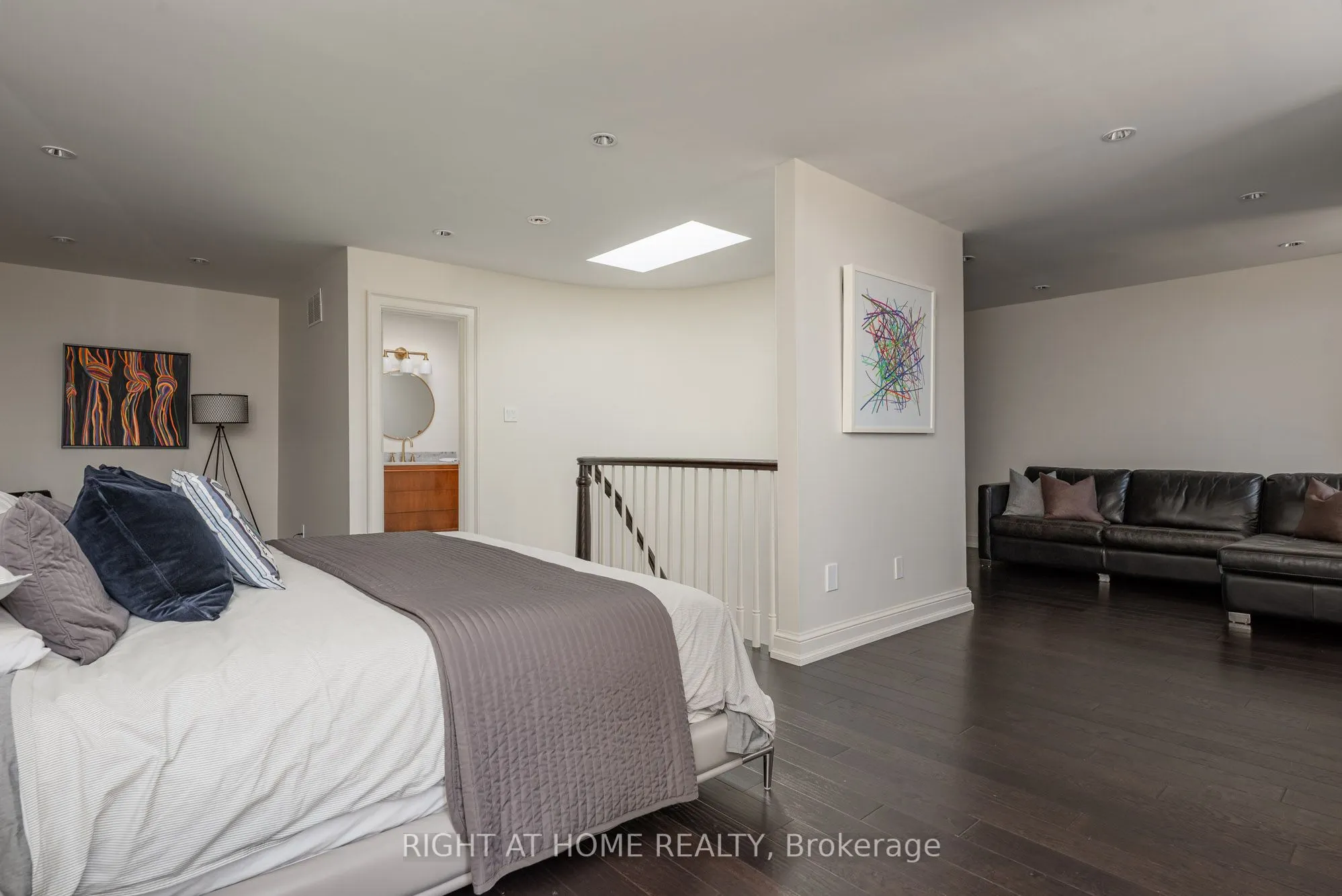 40 Oatlands Crescent