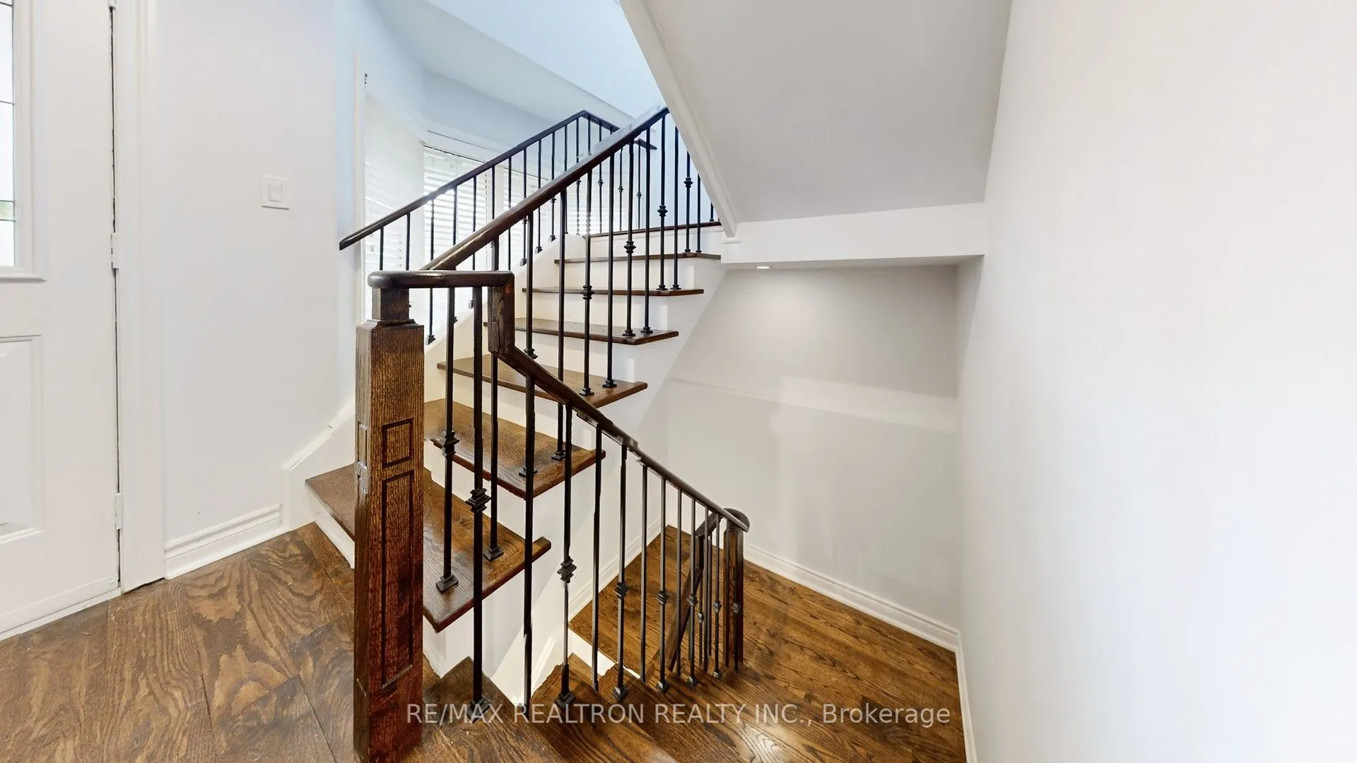 24 Monte Cristi Street