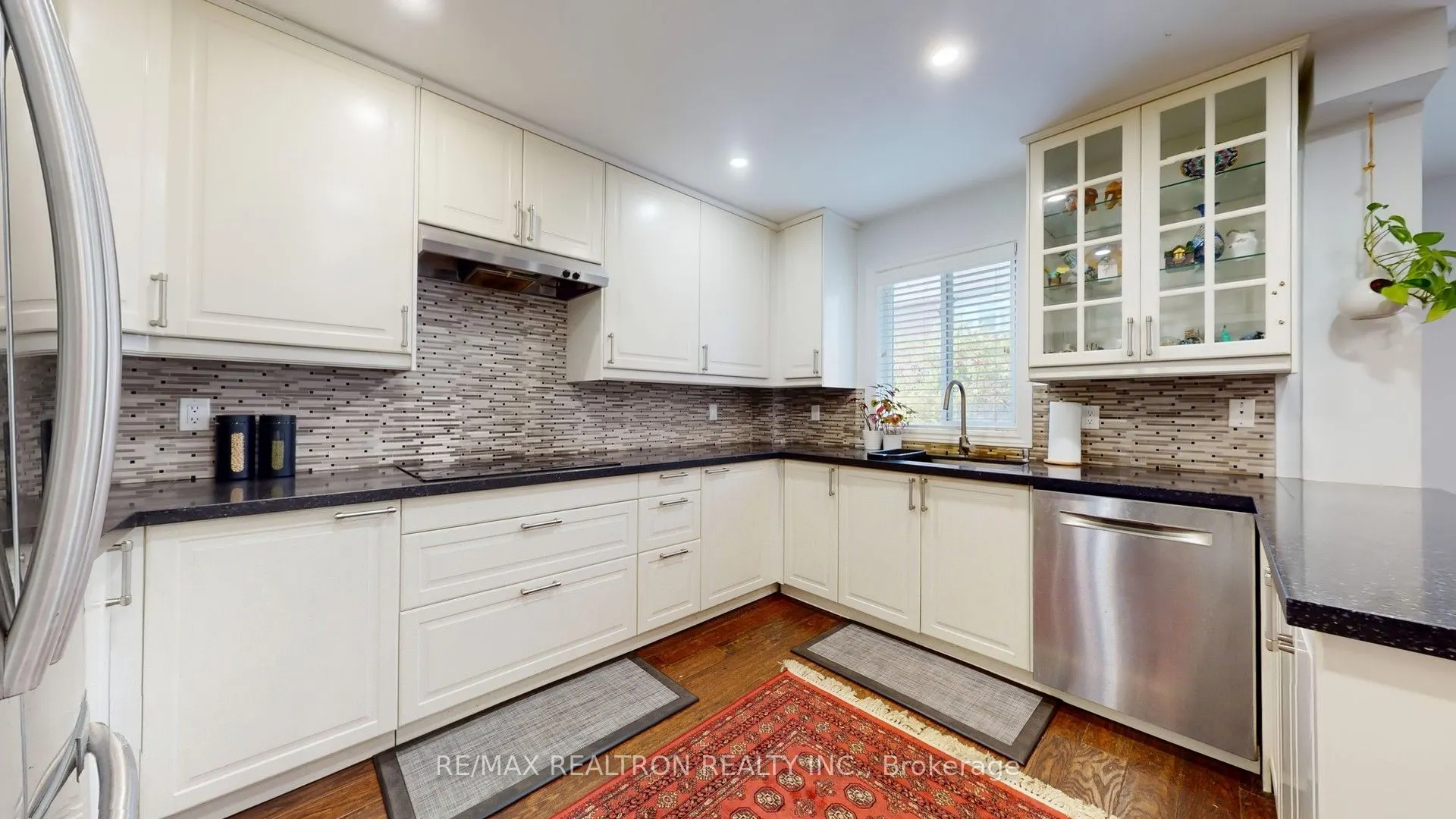 24 Monte Cristi Street
