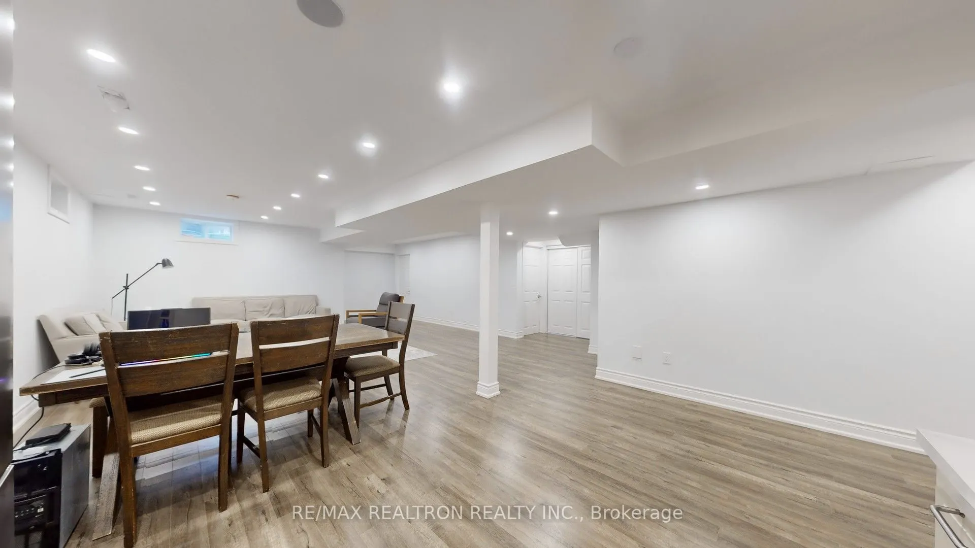 24 Monte Cristi Street