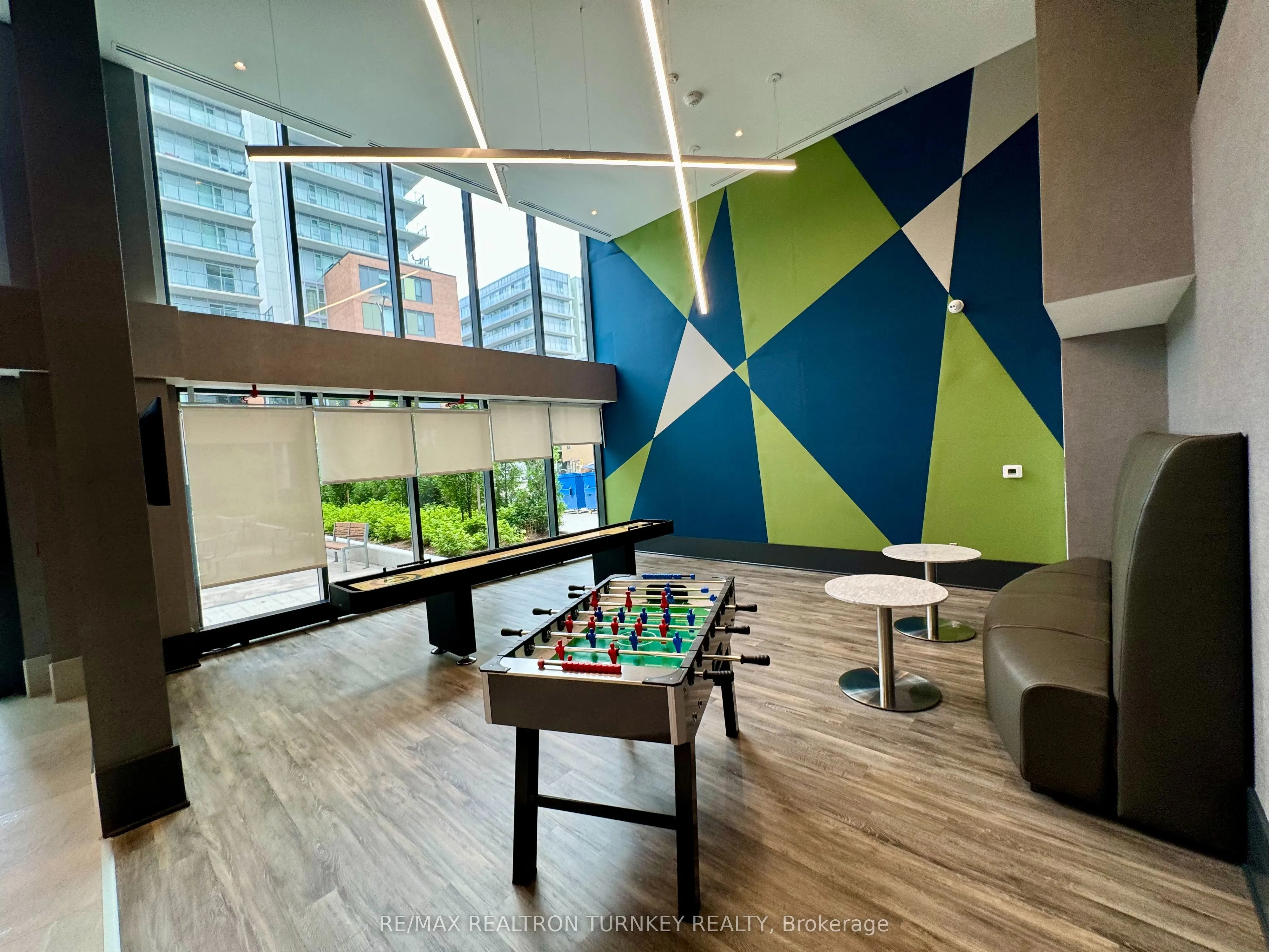 185 Deerfield Road, #018