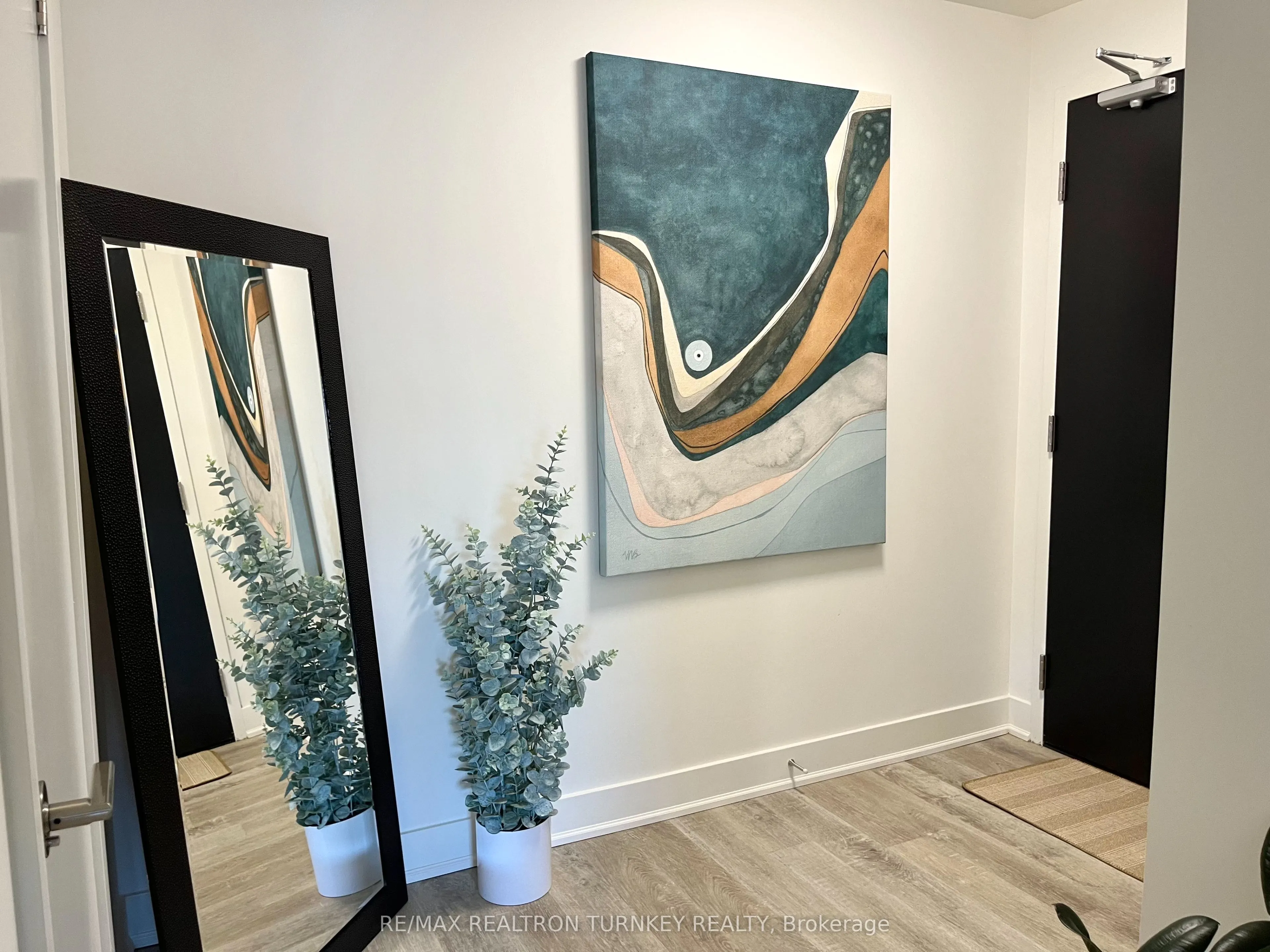 185 Deerfield Road, #018