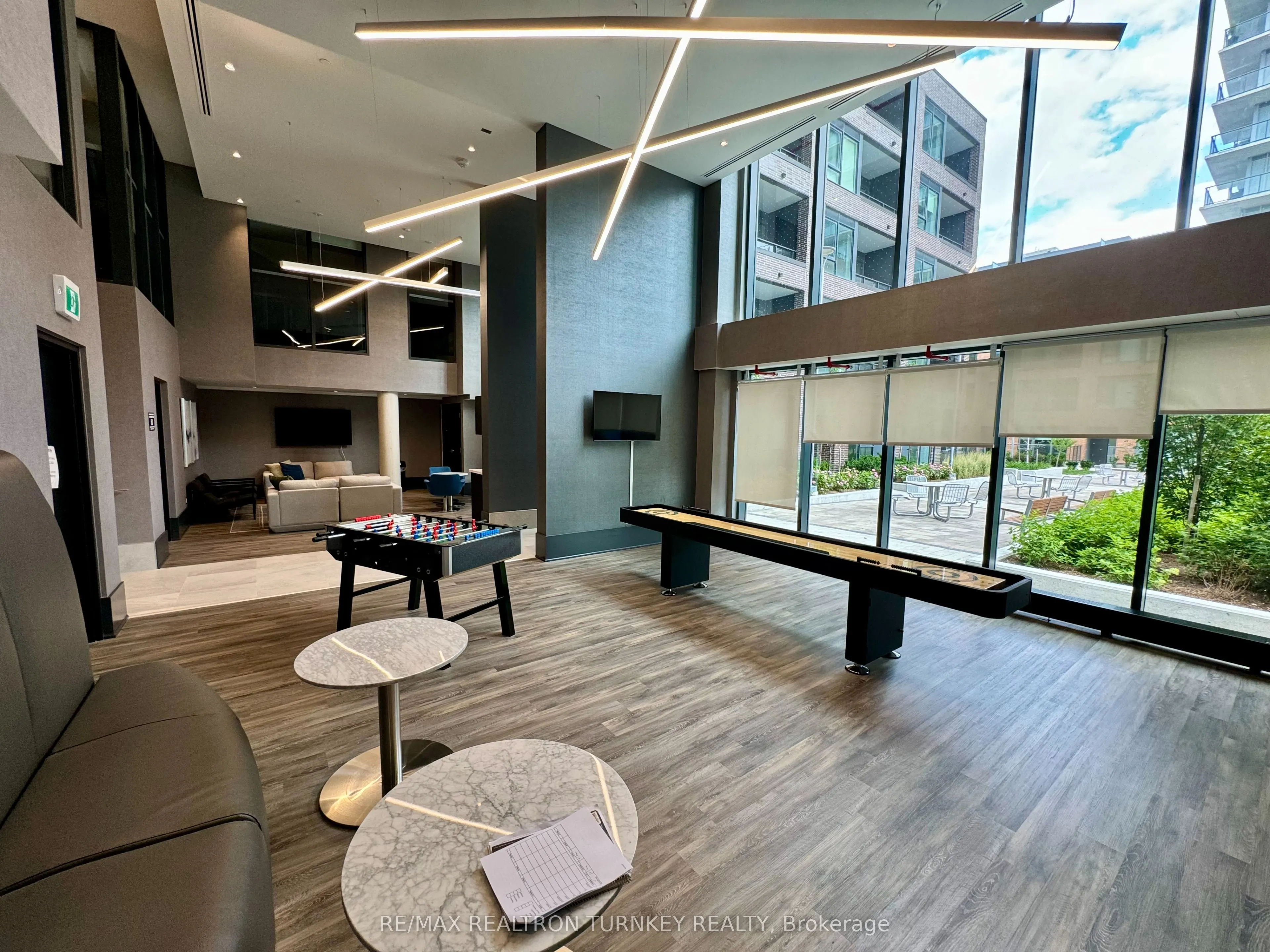 185 Deerfield Road, #018