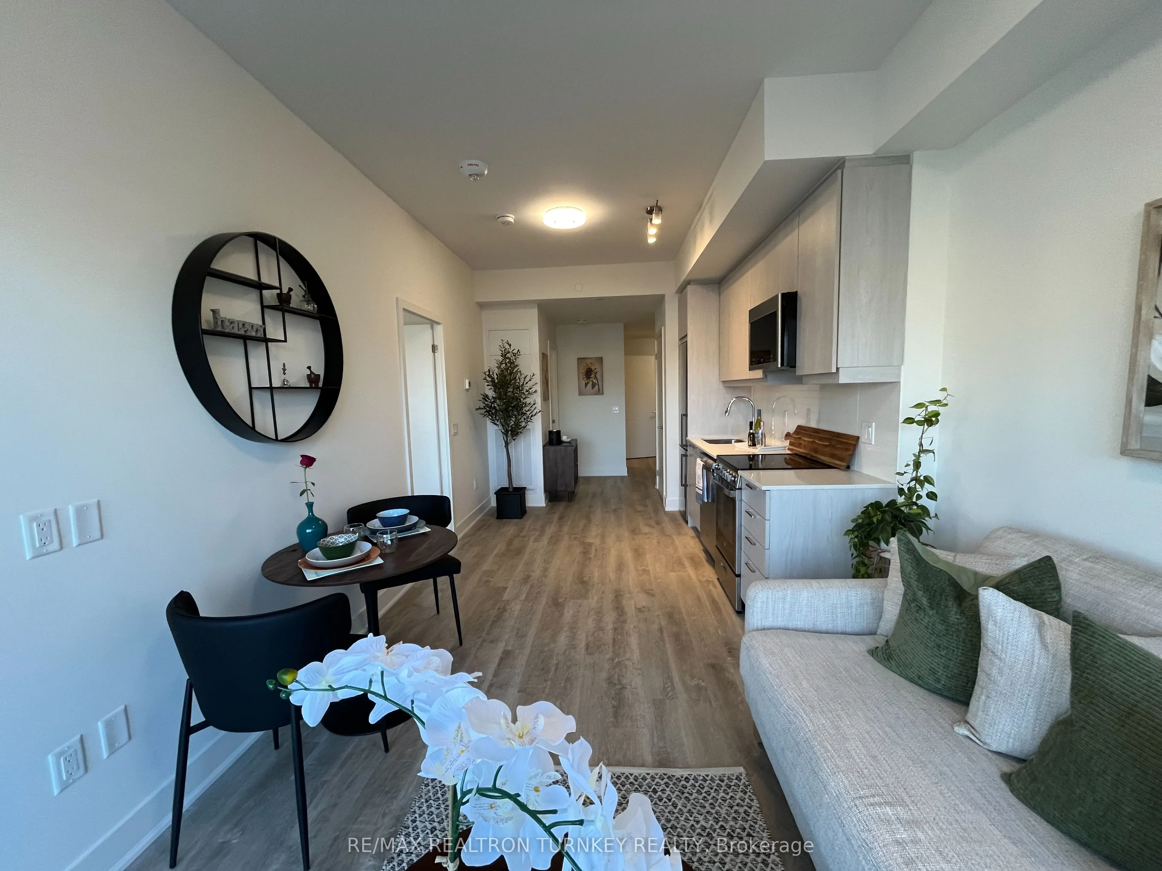 185 Deerfield Road, #018