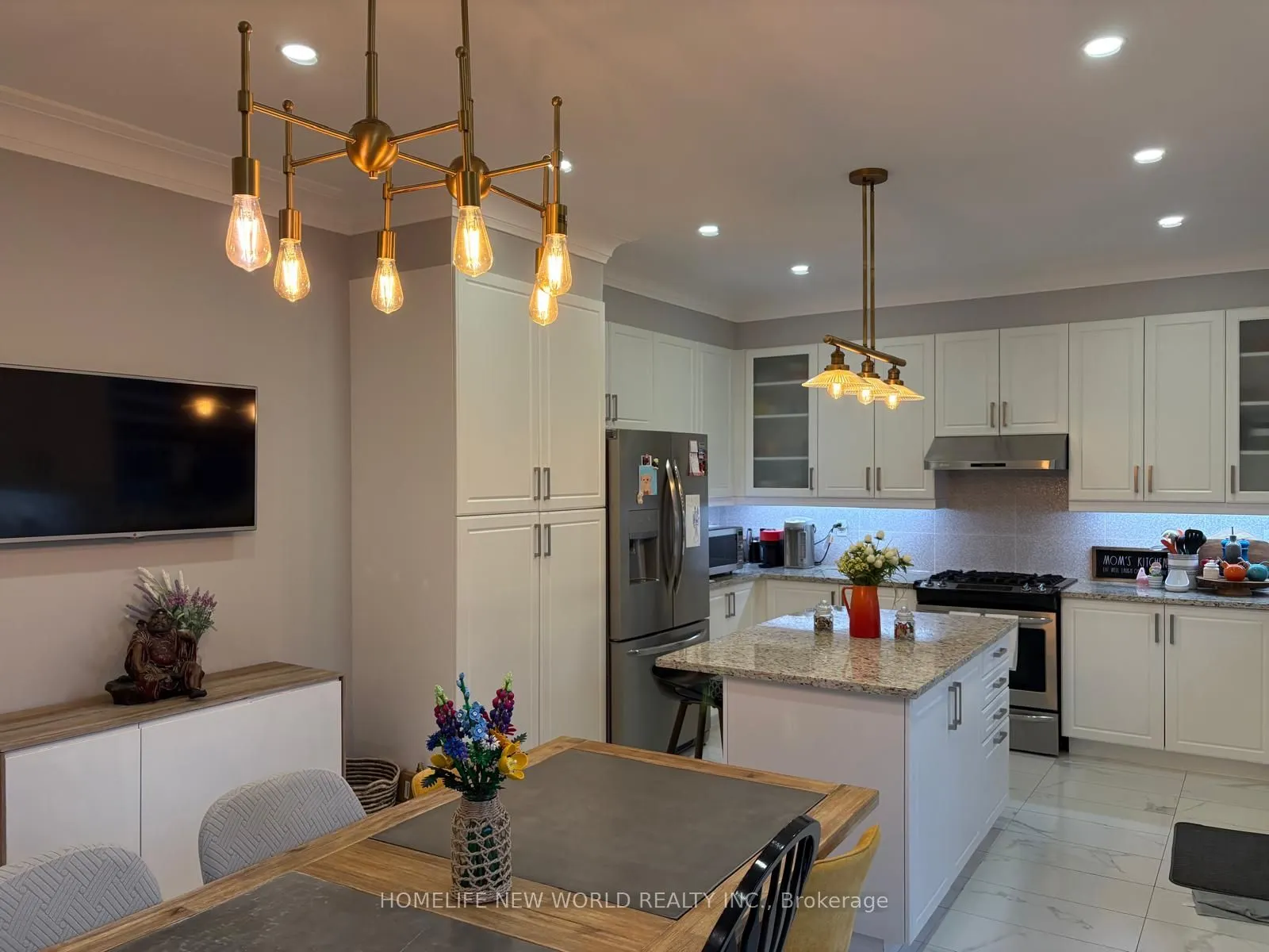 143 Mondial Crescent
