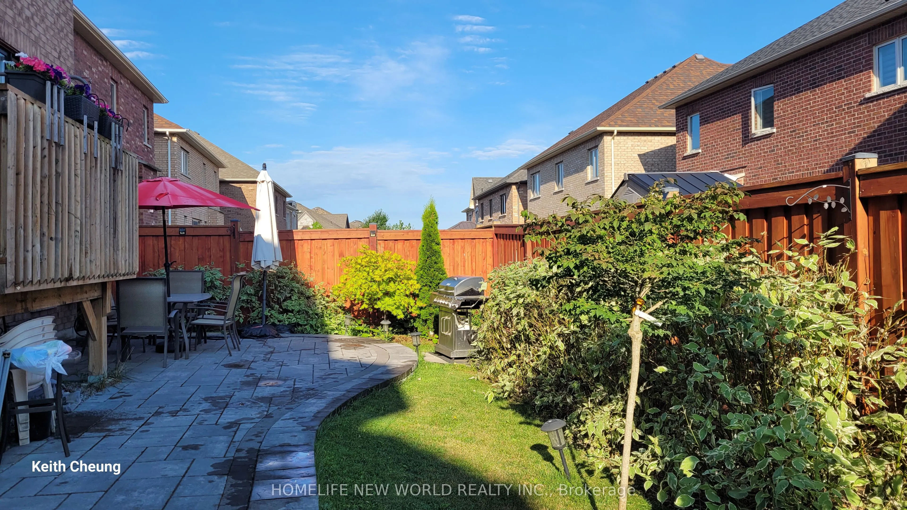 143 Mondial Crescent
