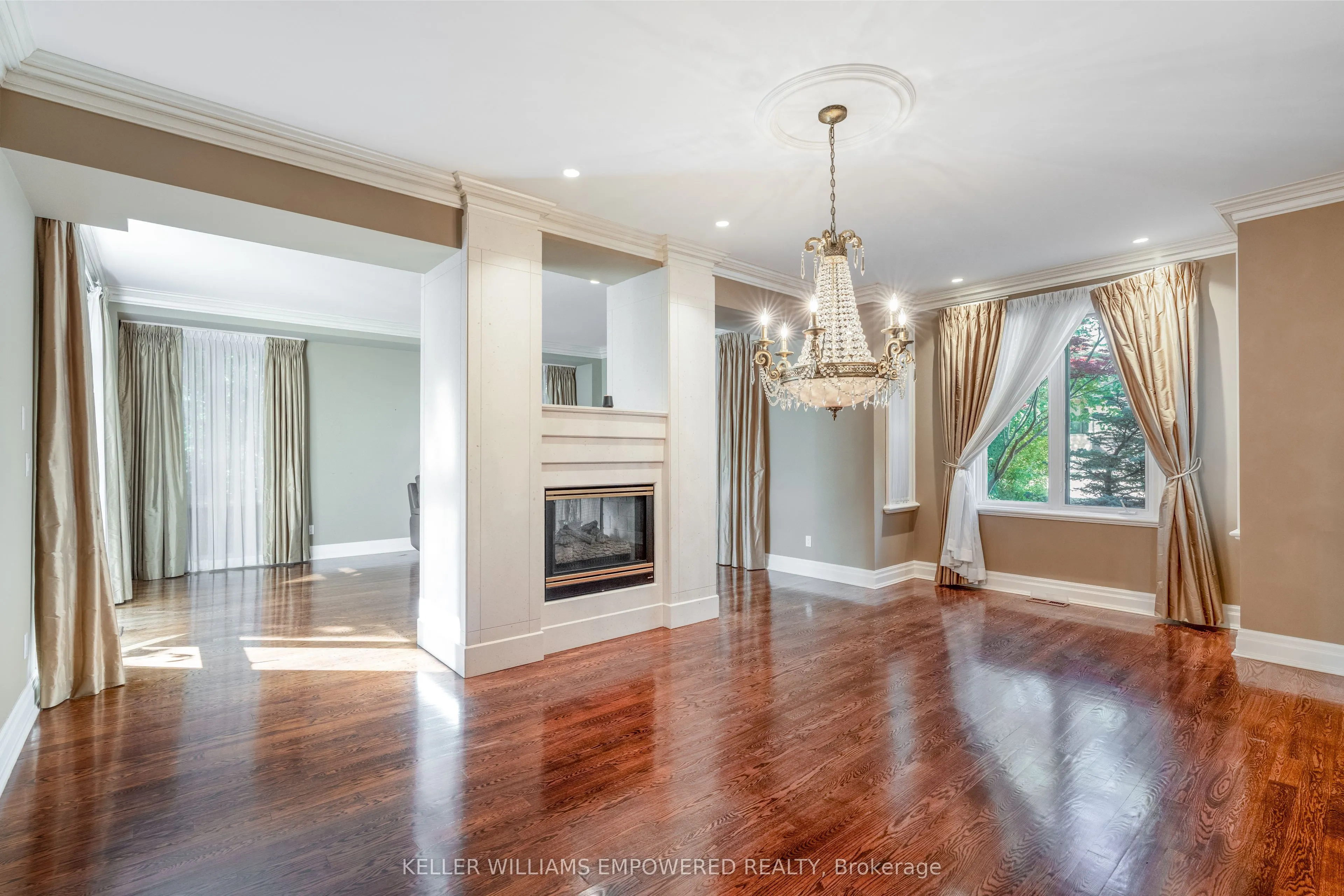 90 Humberview Drive