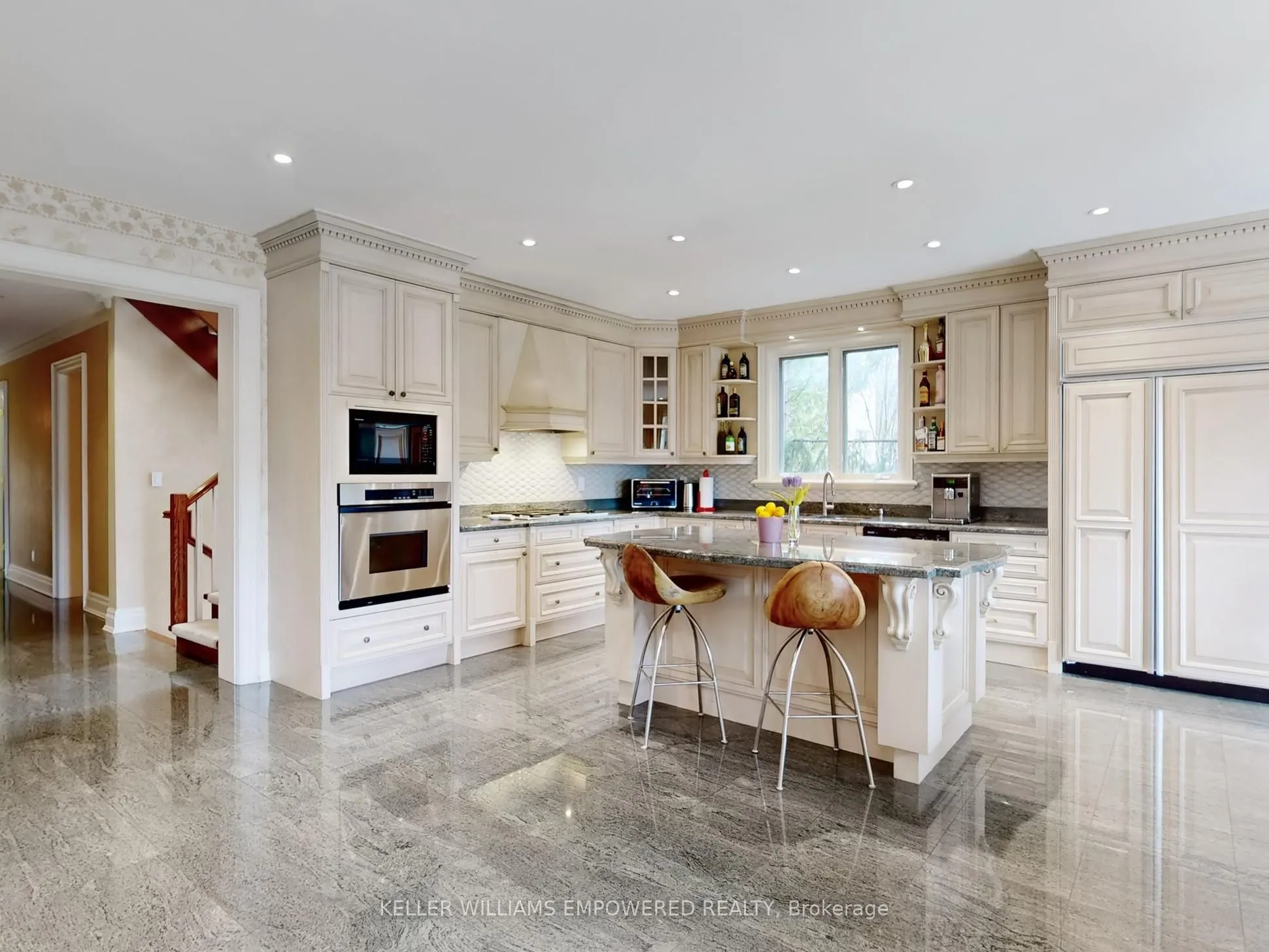 90 Humberview Drive
