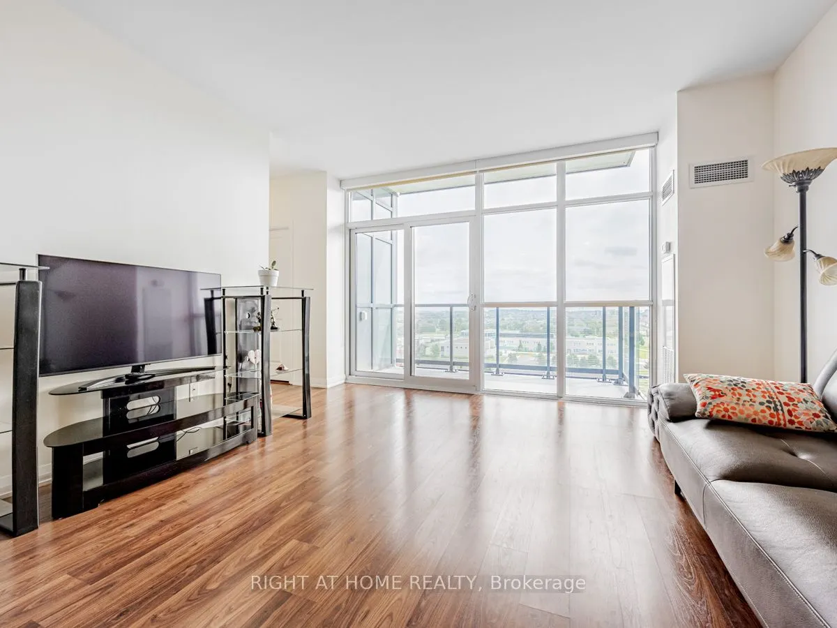 65 Oneida Crescent #1010