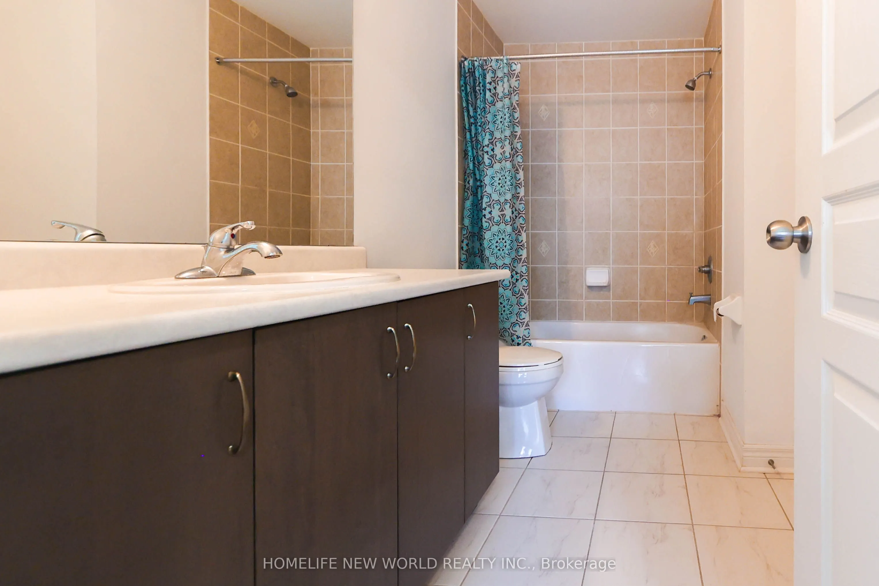 41 Pulpwood Crescent, #Main