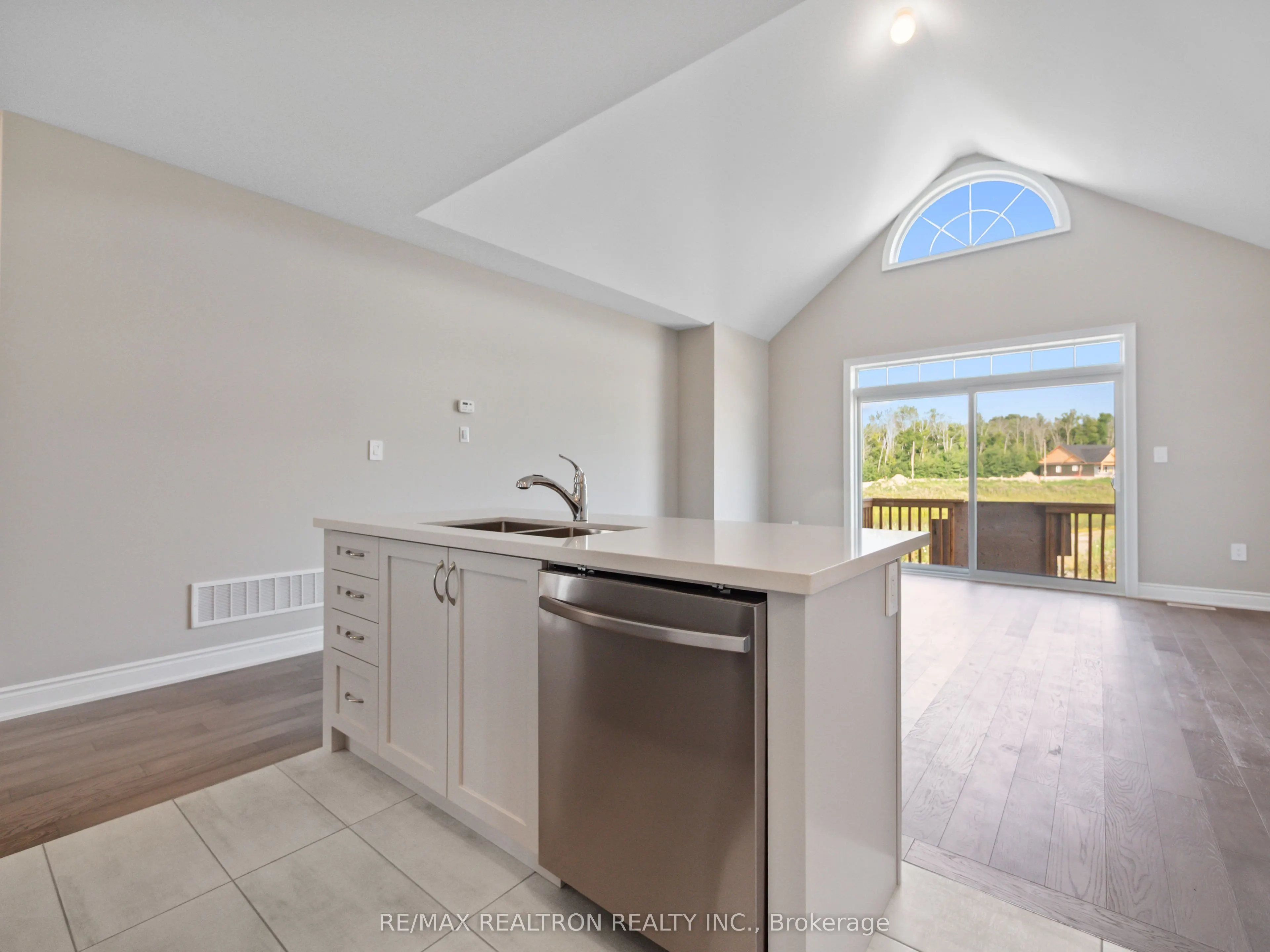 43 Palmira Drive
