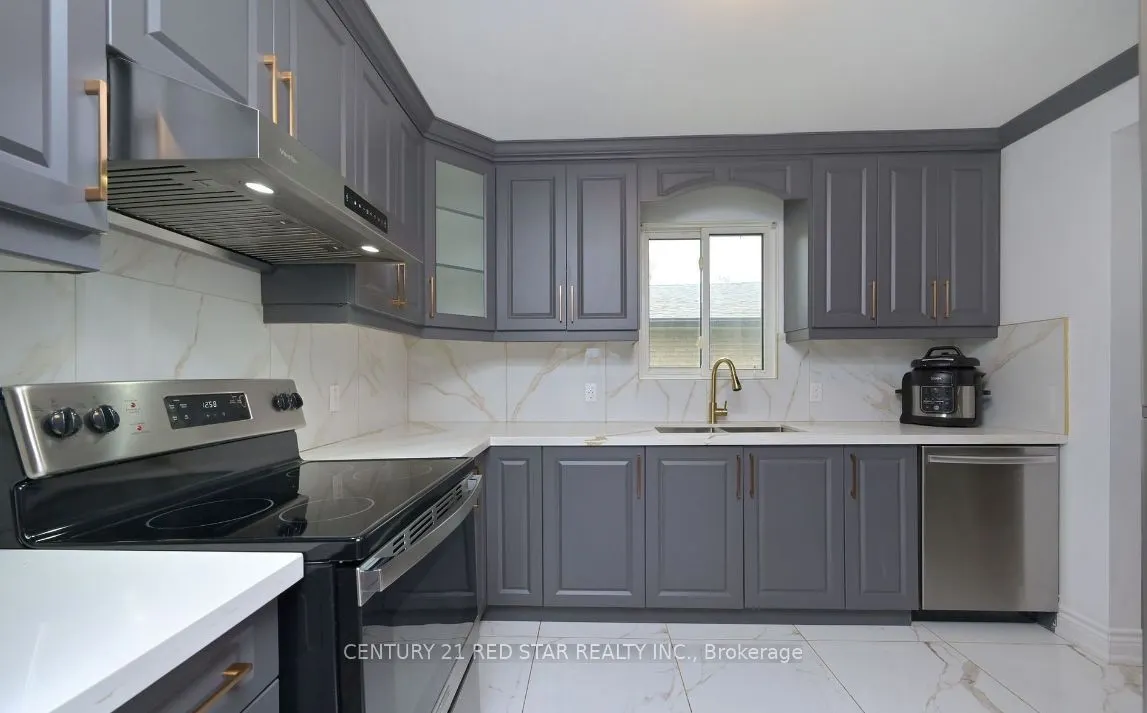 99 Boyne Crescent