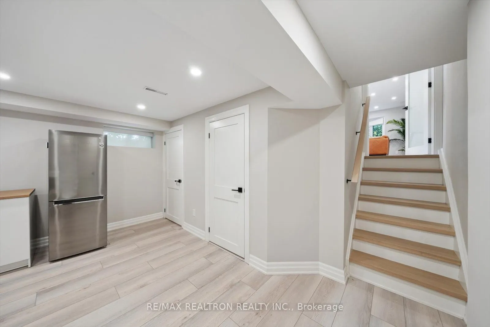 89 Devins Drive