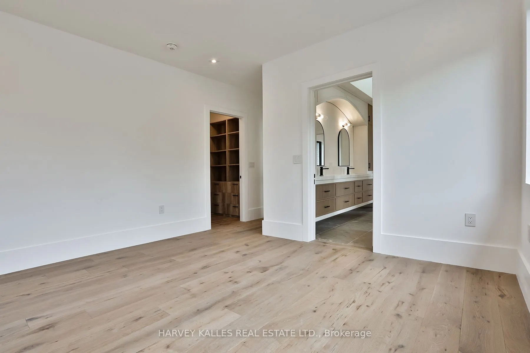 18 Lincolnville Lane
