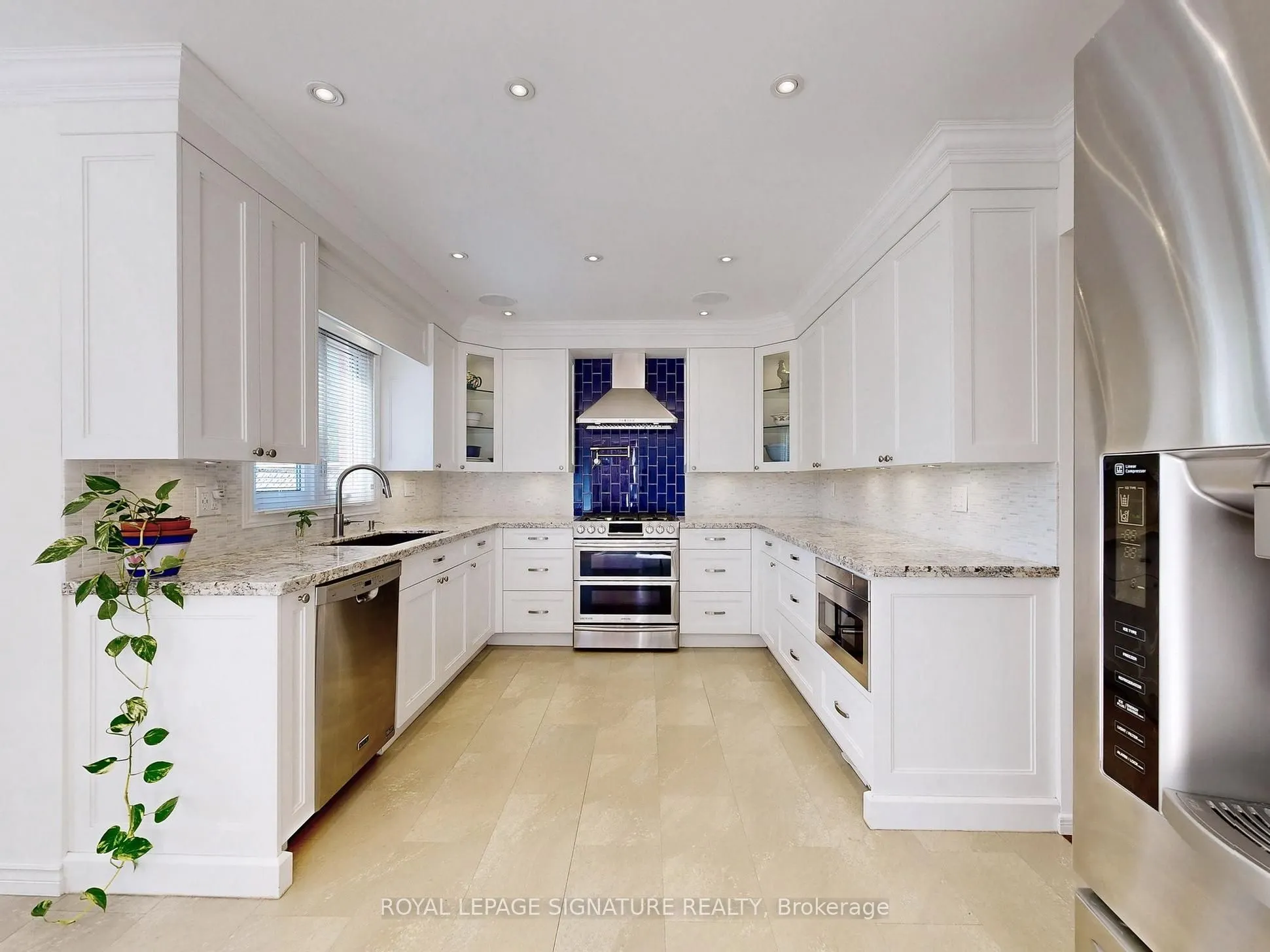 48 Millcroft Way