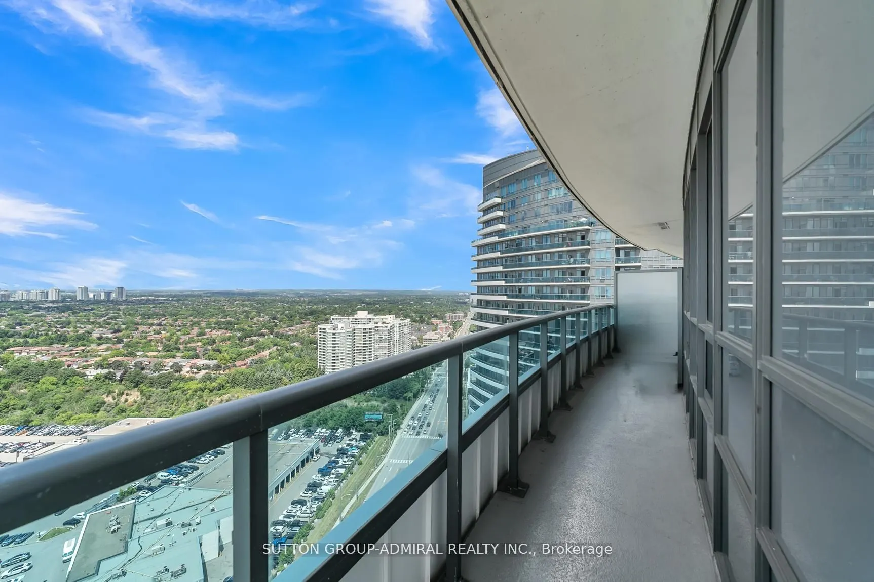 7161 Yonge Street, #2525