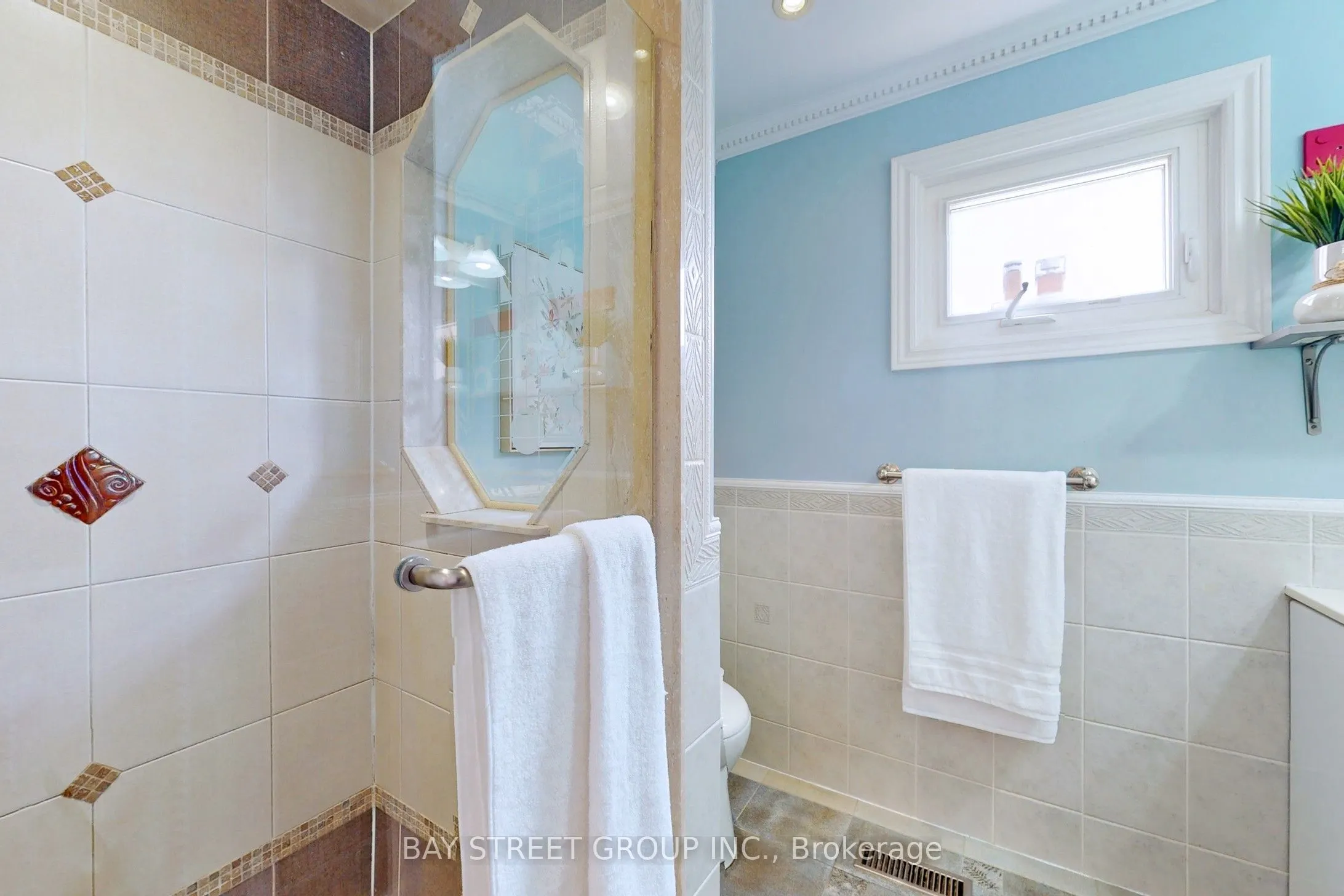 622 Village Parkway