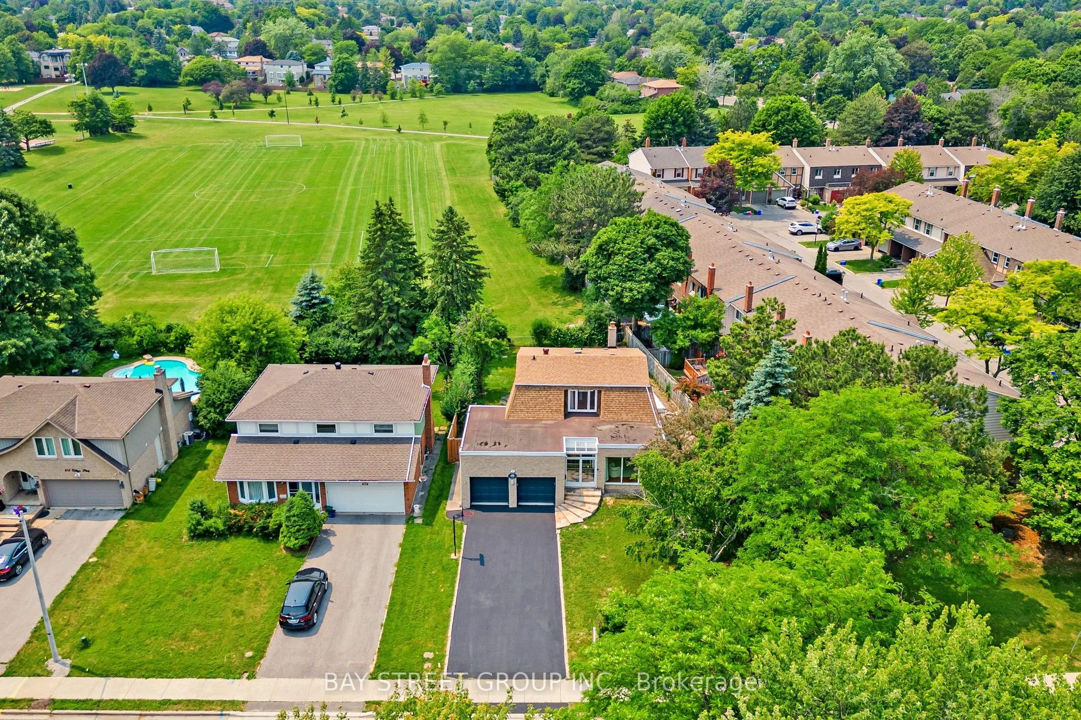 622 Village Parkway