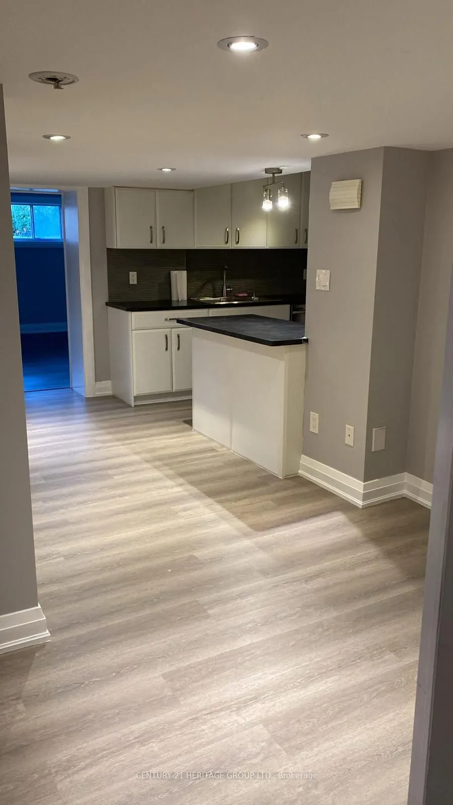 39 Cartier Crescent, #Bsmt