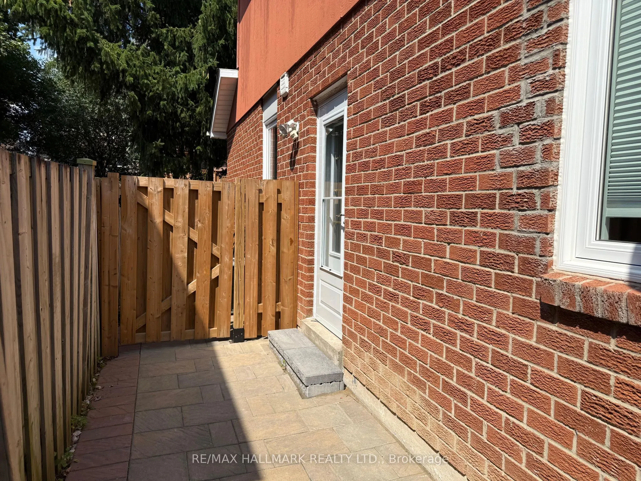 60 Lund Street, #Basement