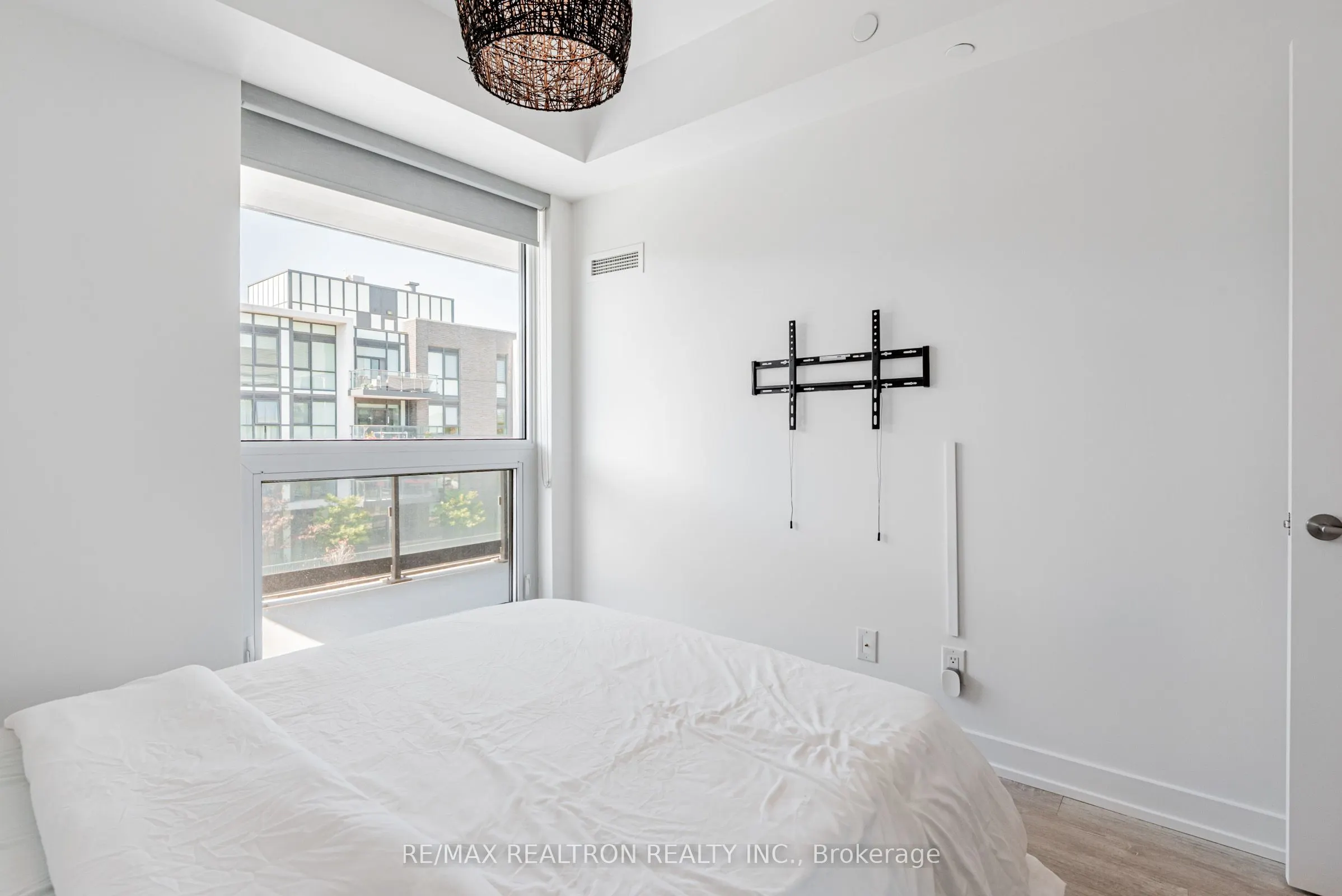 333 Sea Ray Avenue, #D315