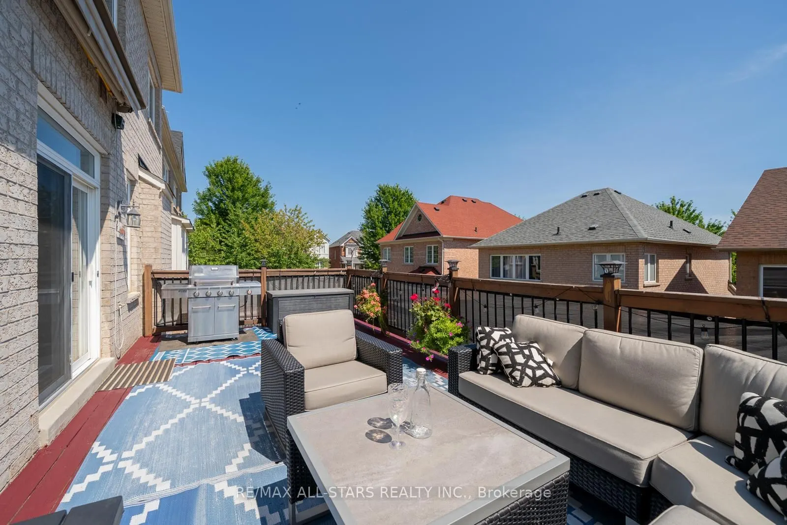 70 Isabella Garden Lane