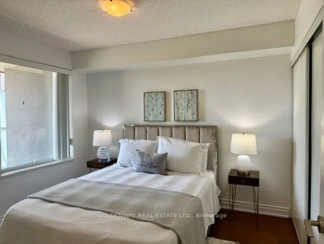 233 South Park Road, #501