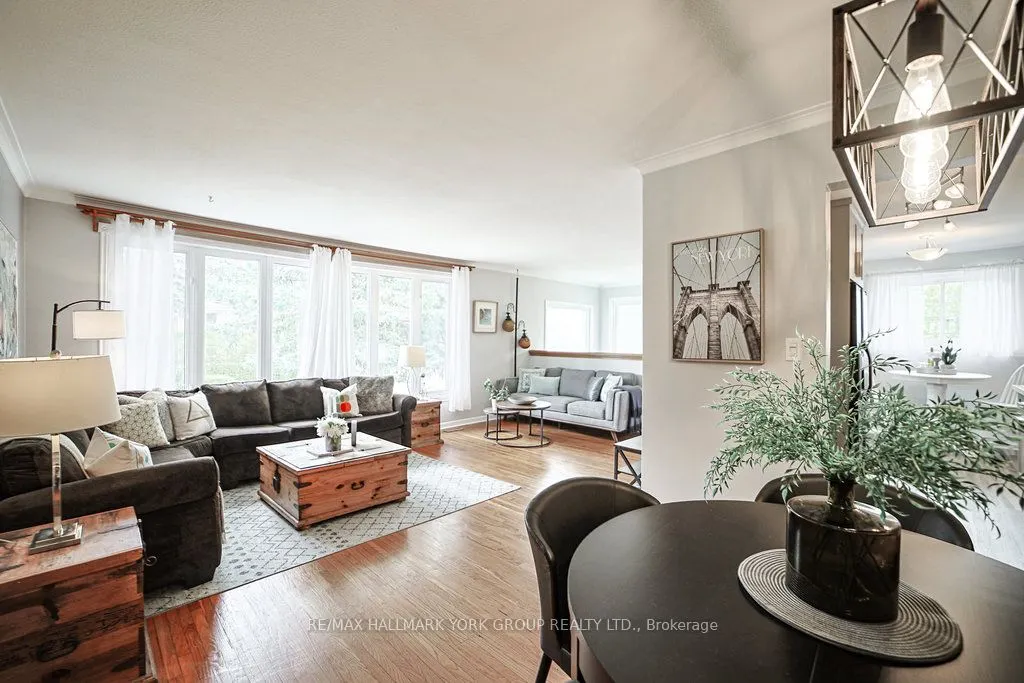 689 Sunnypoint Drive