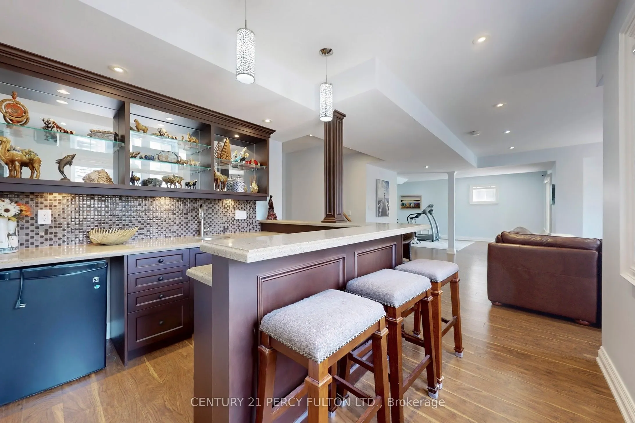 19 Sir Giancarlo Court