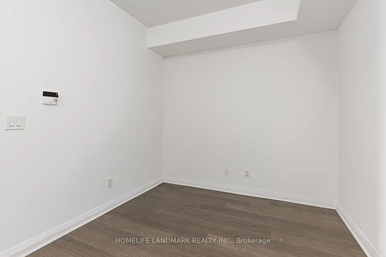 55 Oneida Crescent, #1606