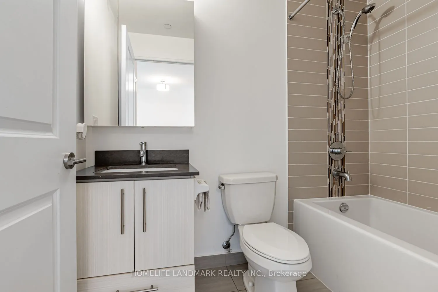 55 Oneida Crescent, #1606
