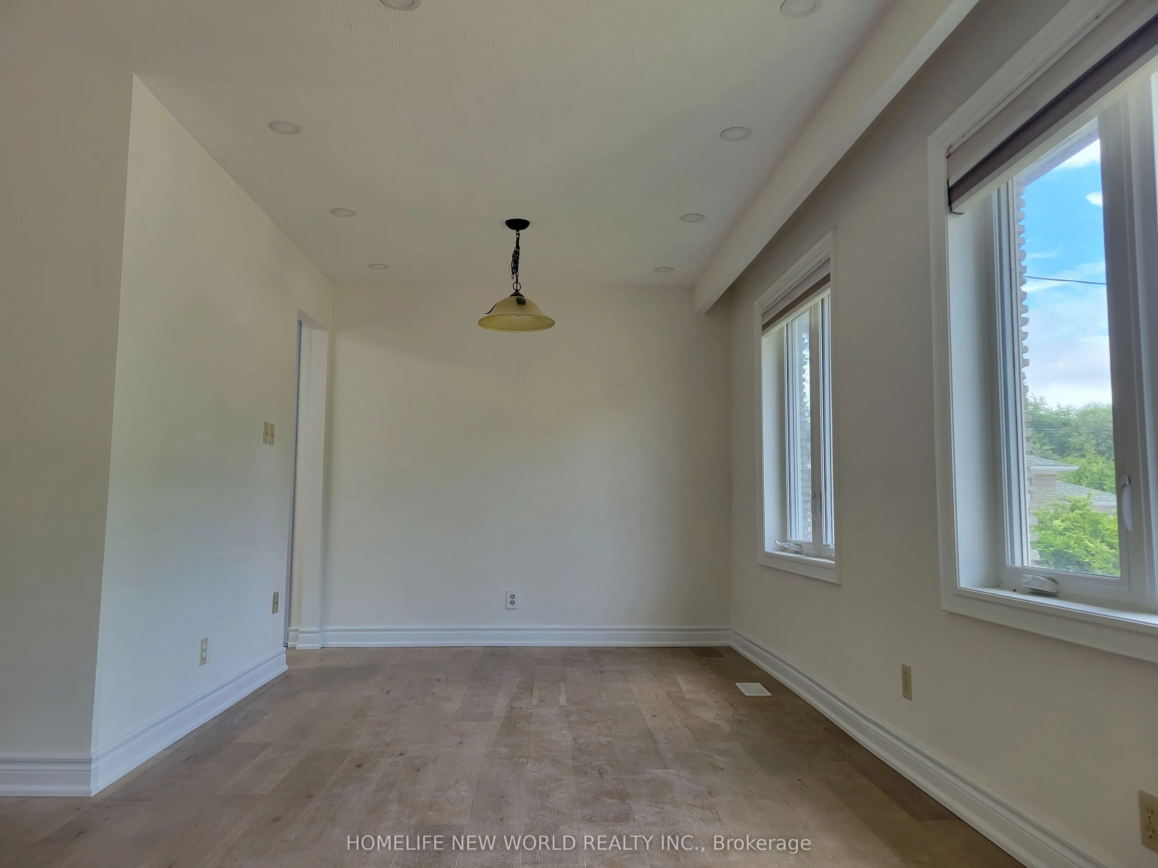 382 Allgood Street