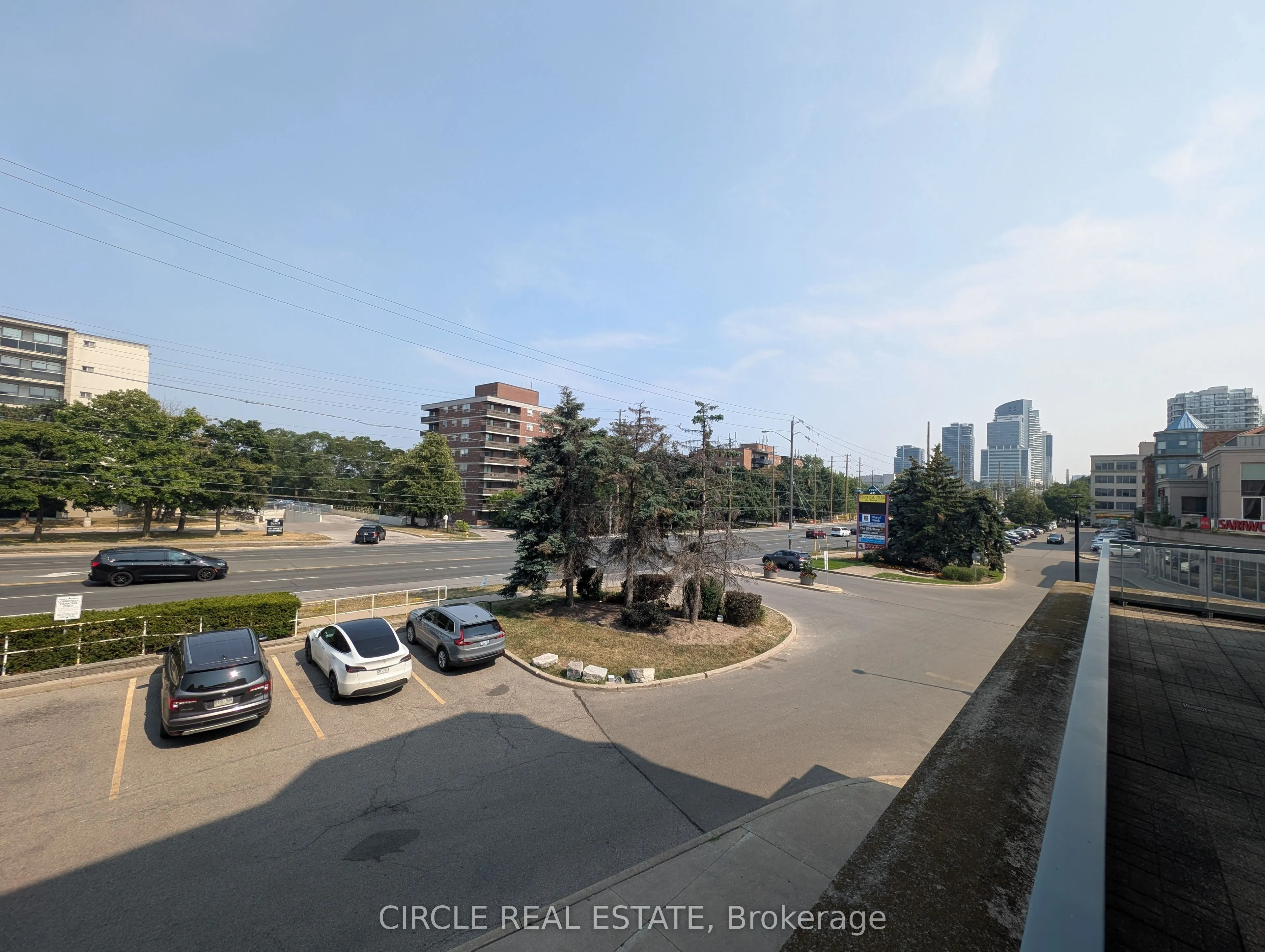 7398 Yonge Street, #112