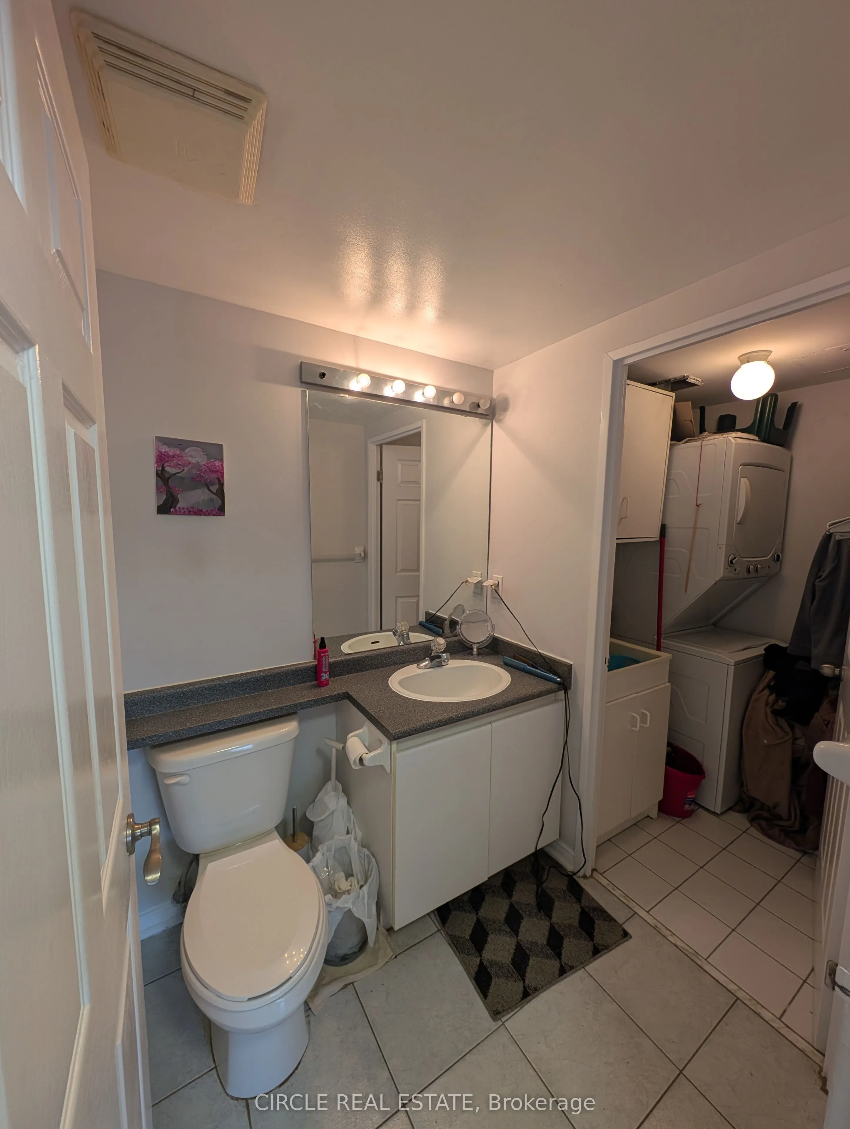 7398 Yonge Street, #112