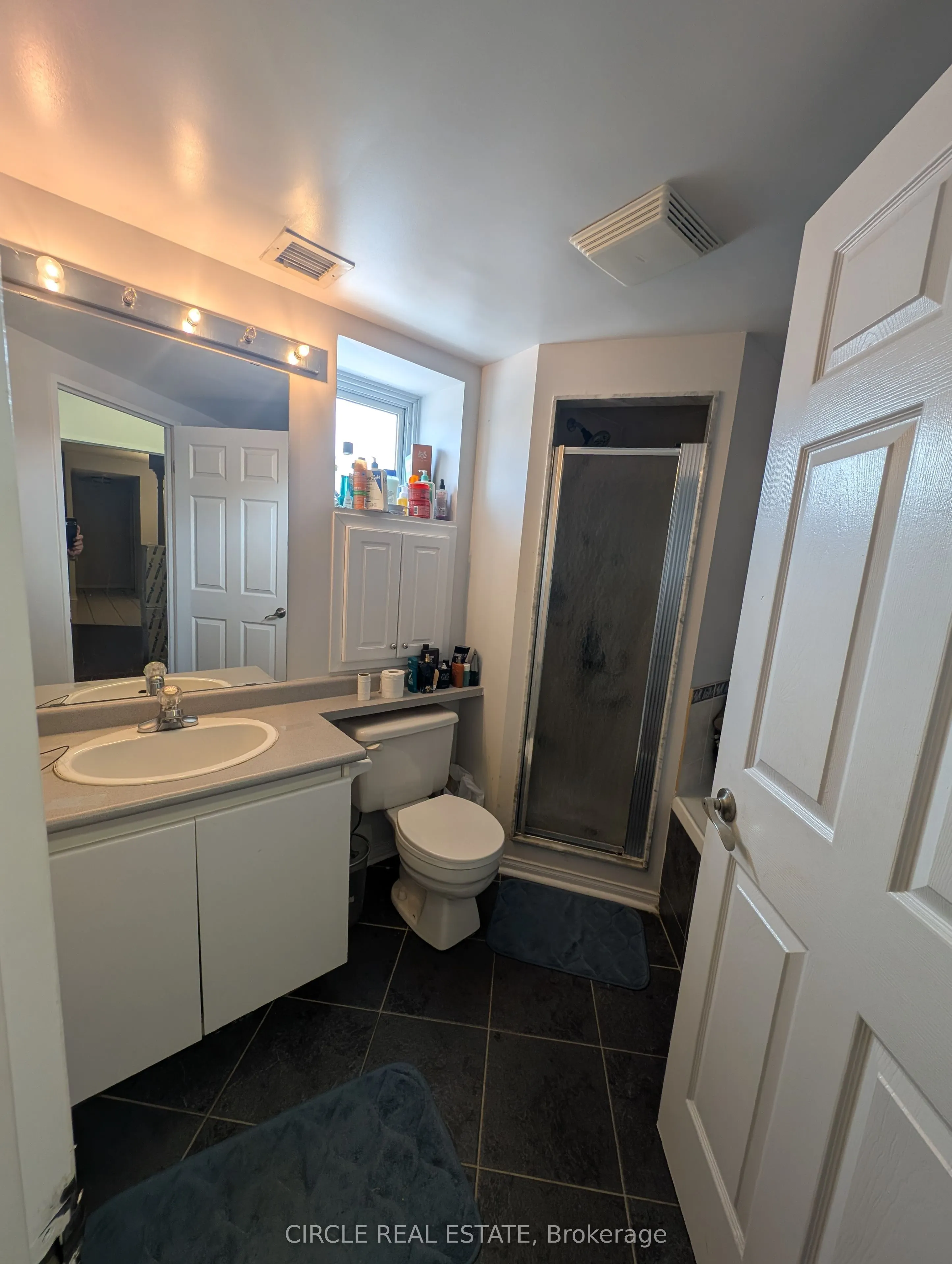 7398 Yonge Street, #112