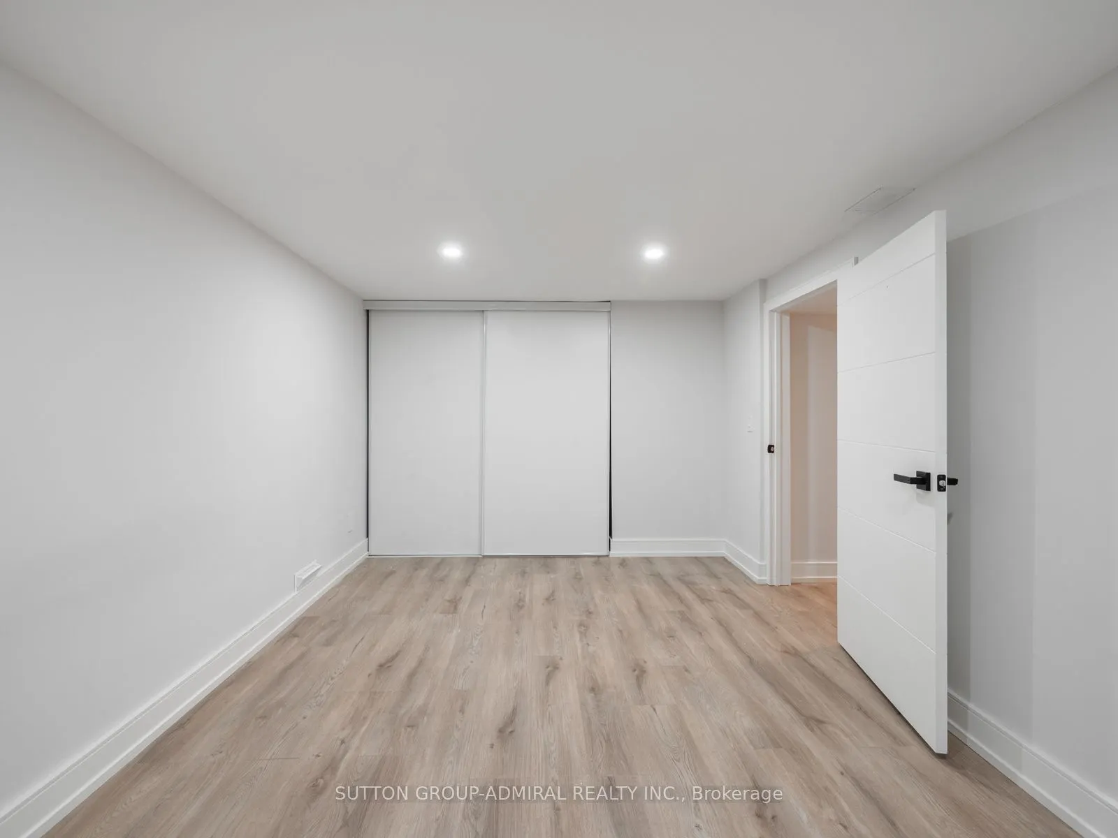 97 Golf Links Drive