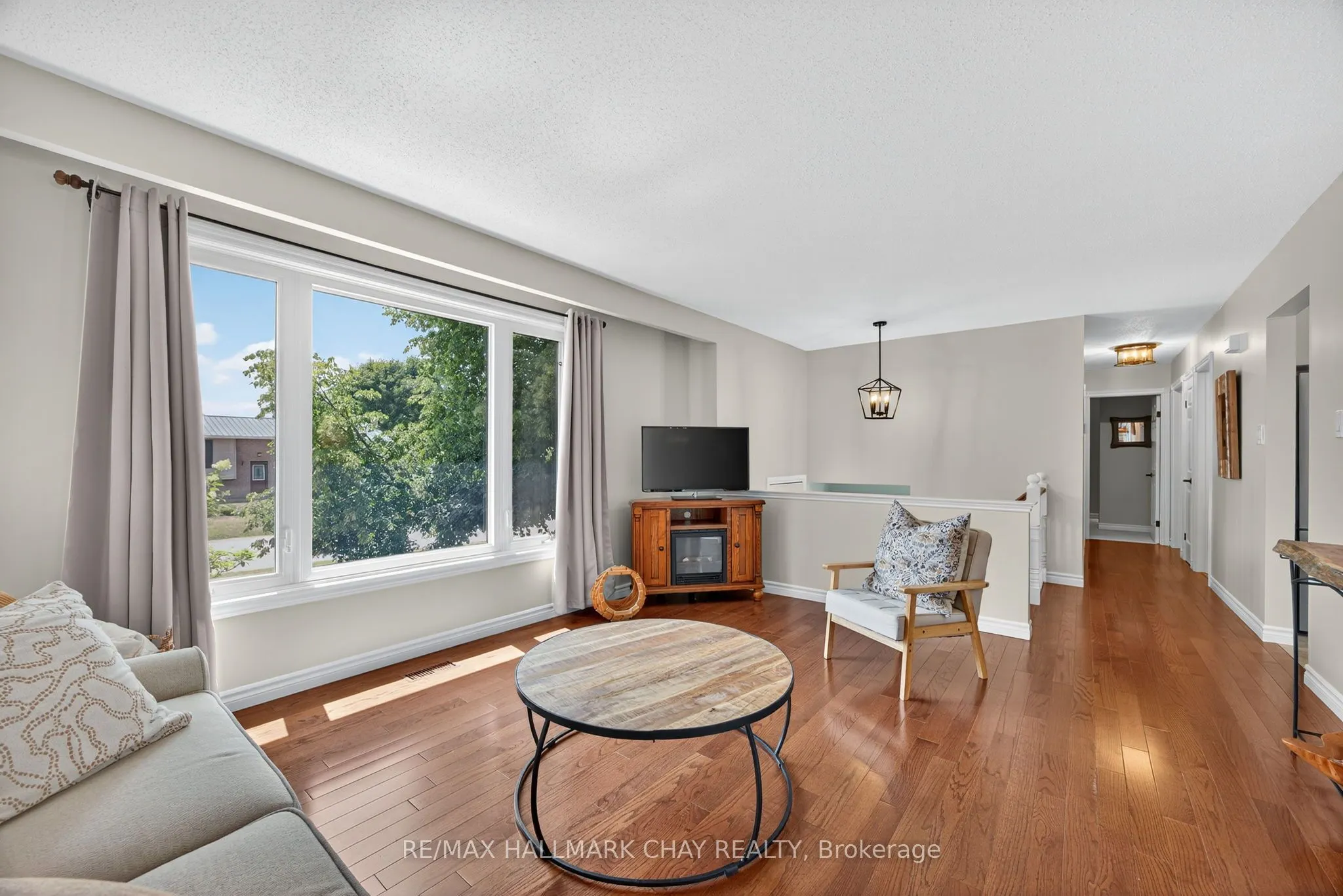 206 North Ridge Road