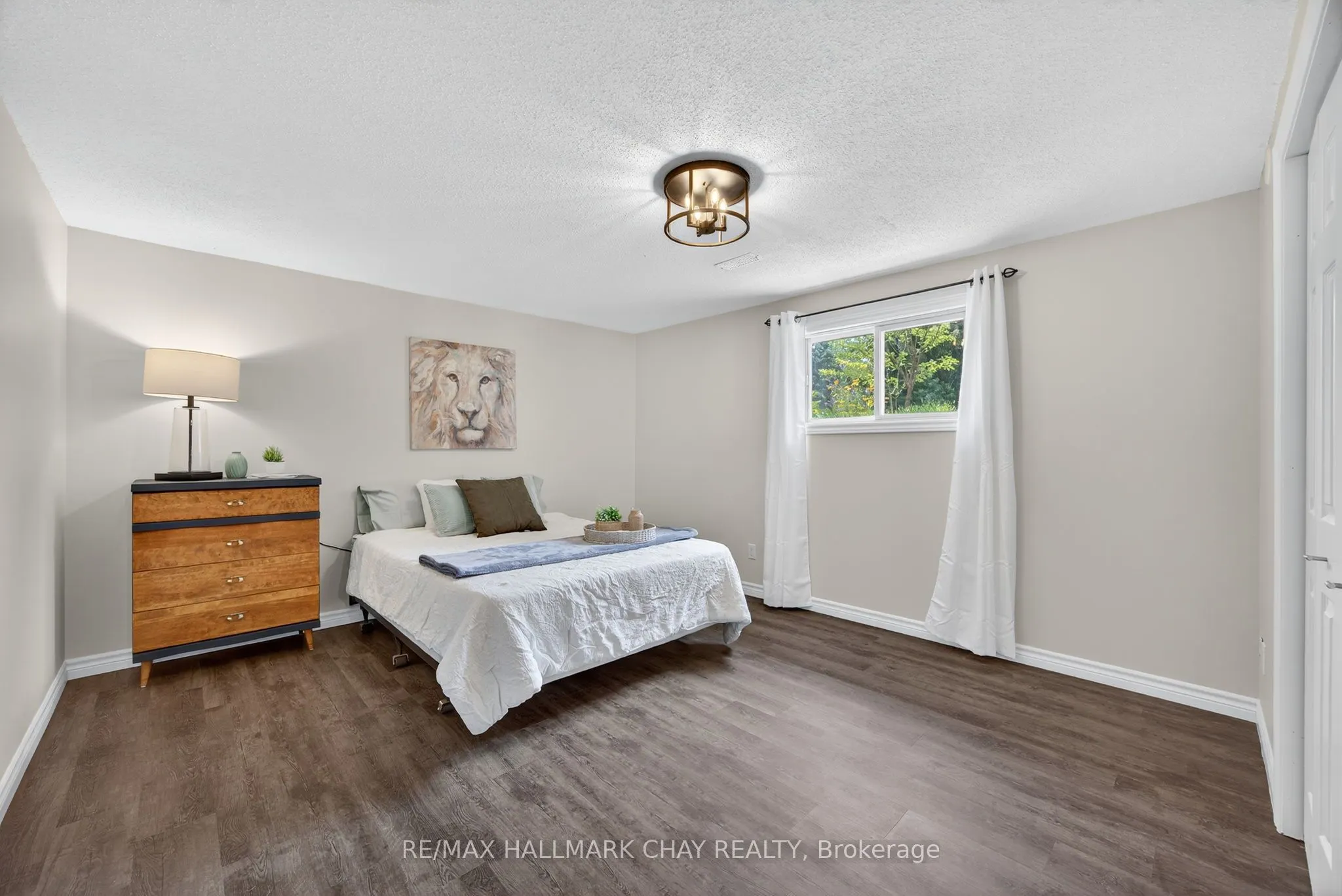 206 North Ridge Road