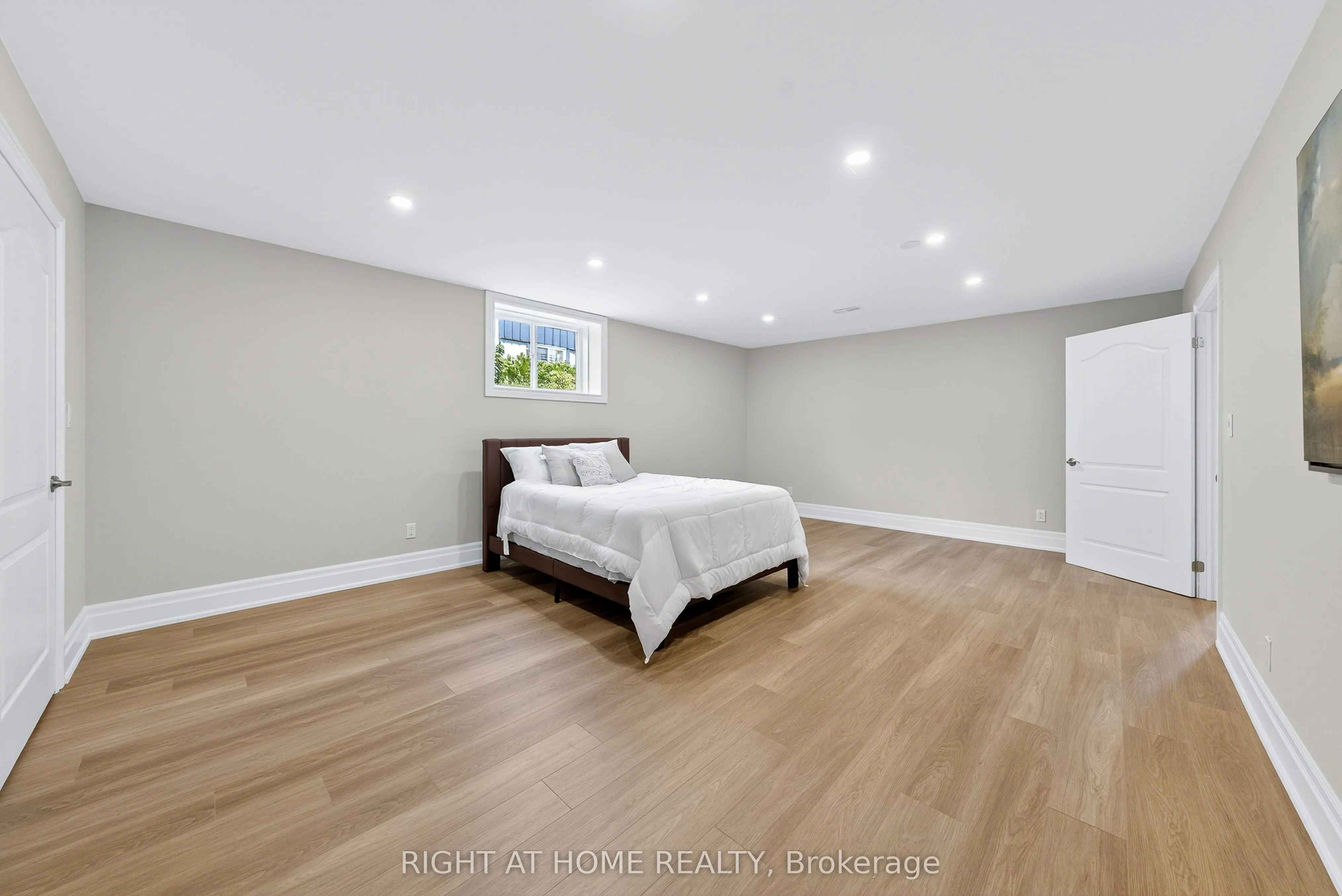 3500 Crescent Harbour Road