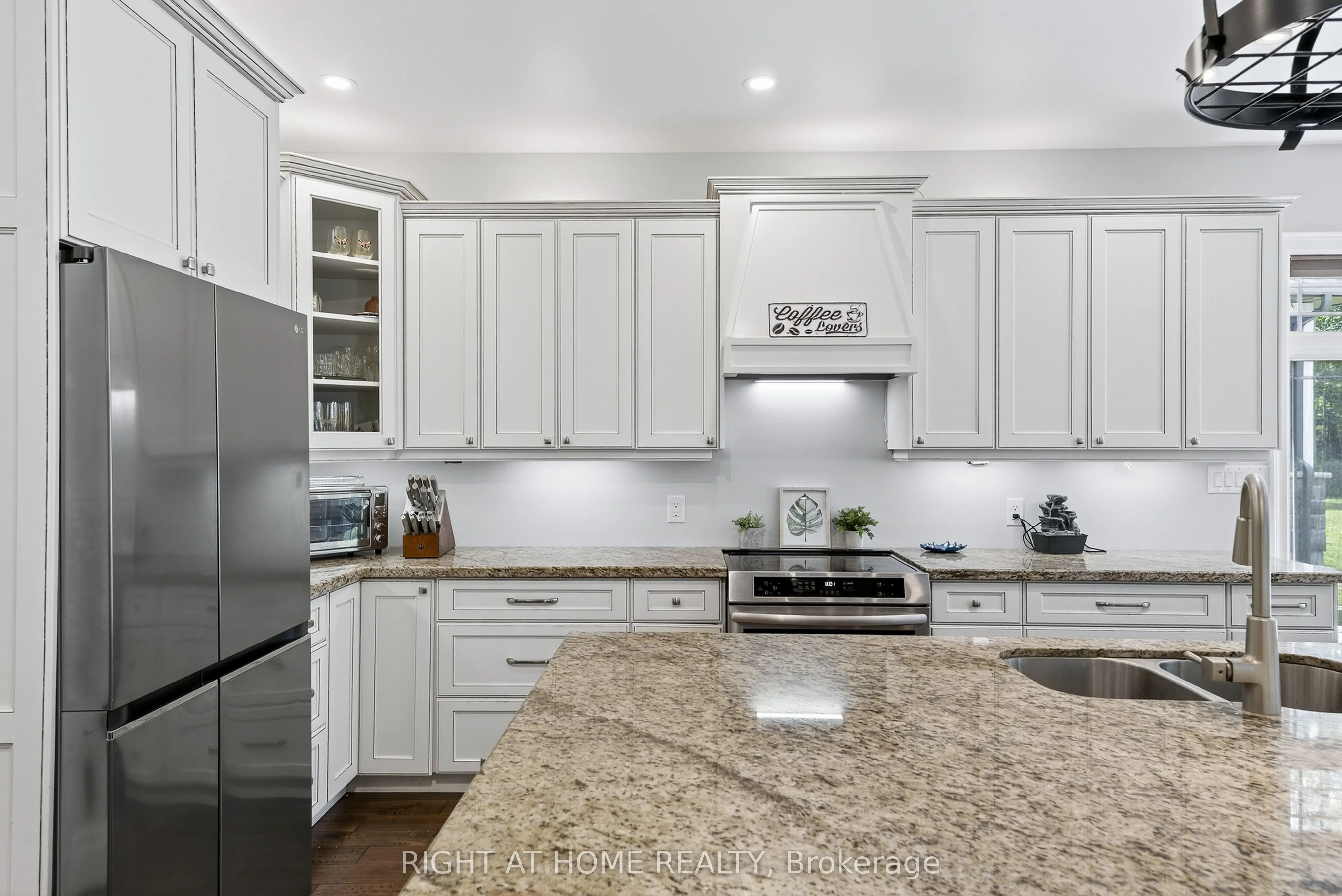 3500 Crescent Harbour Road