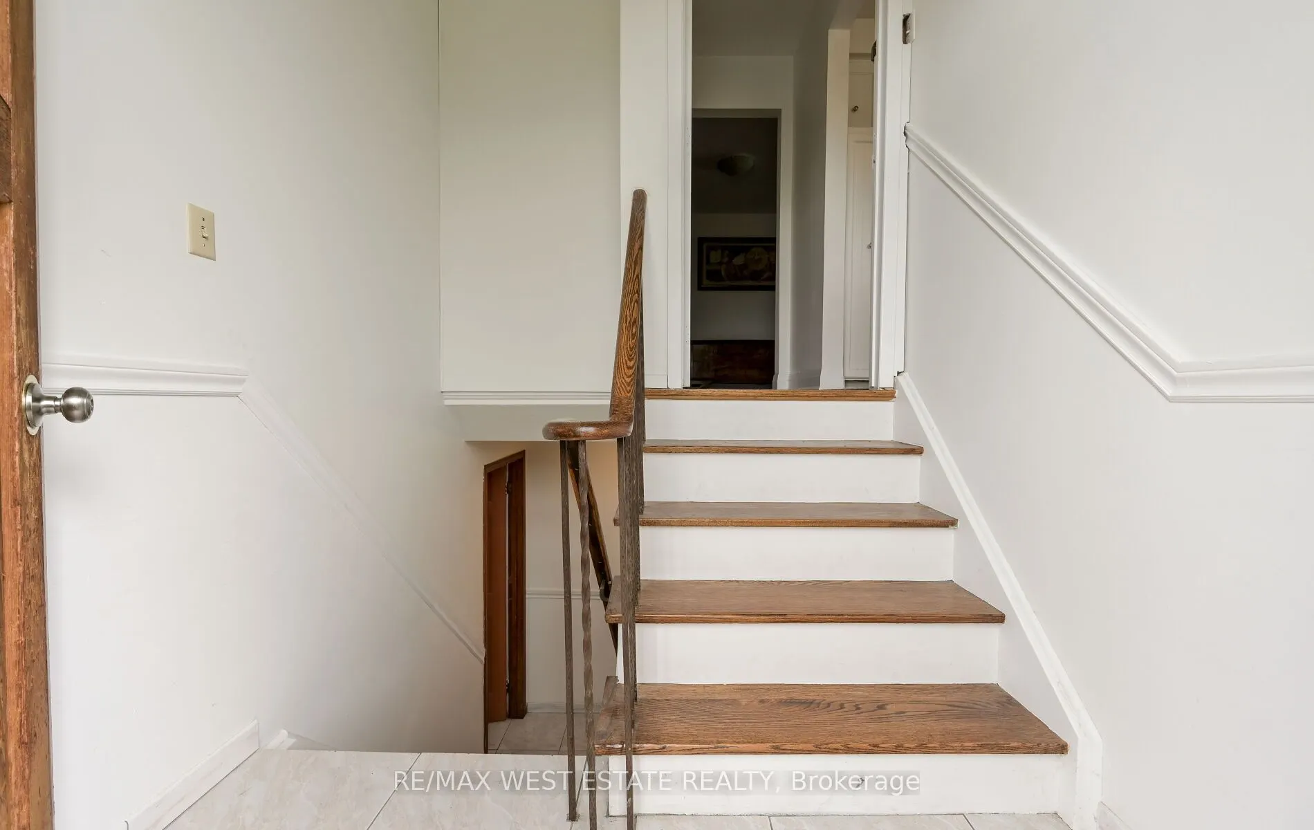 142 Aberdeen Avenue