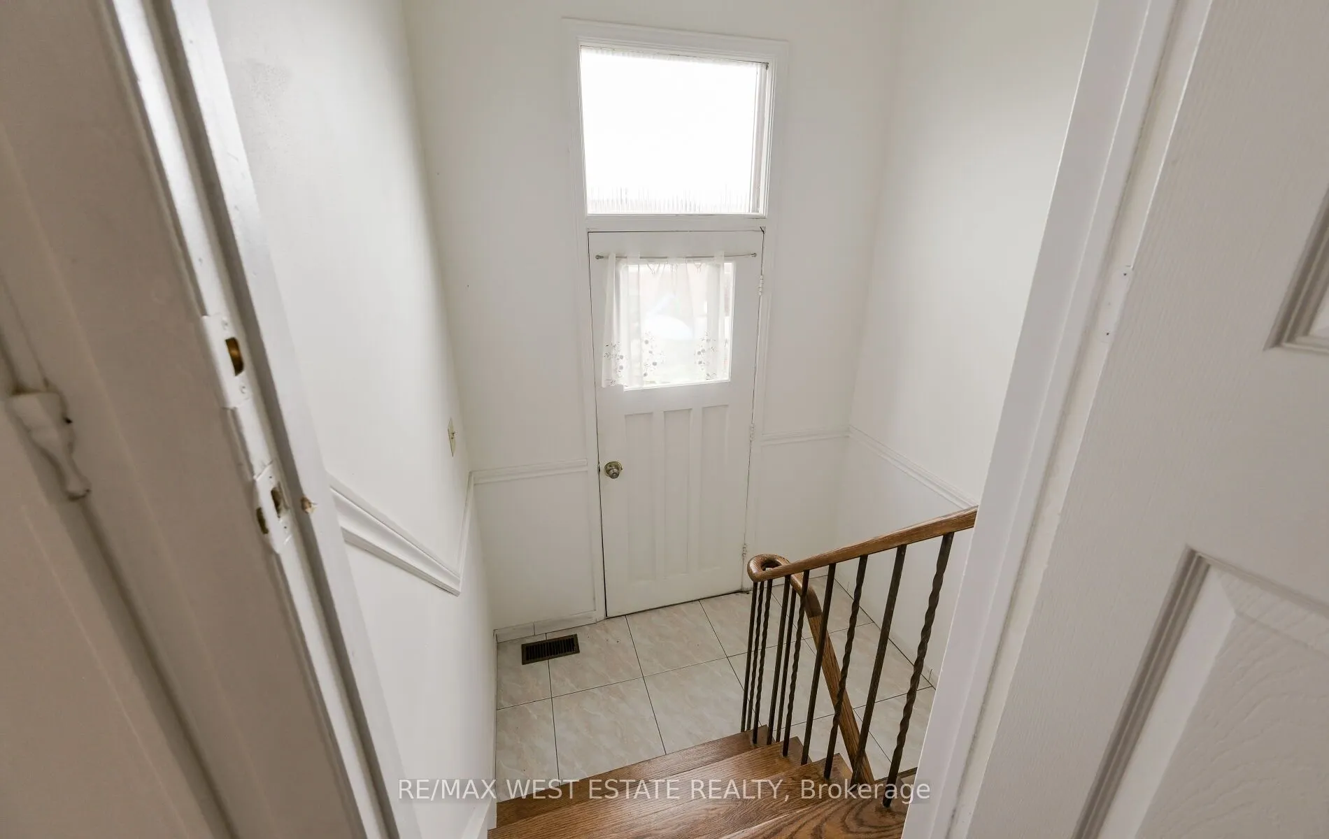 142 Aberdeen Avenue