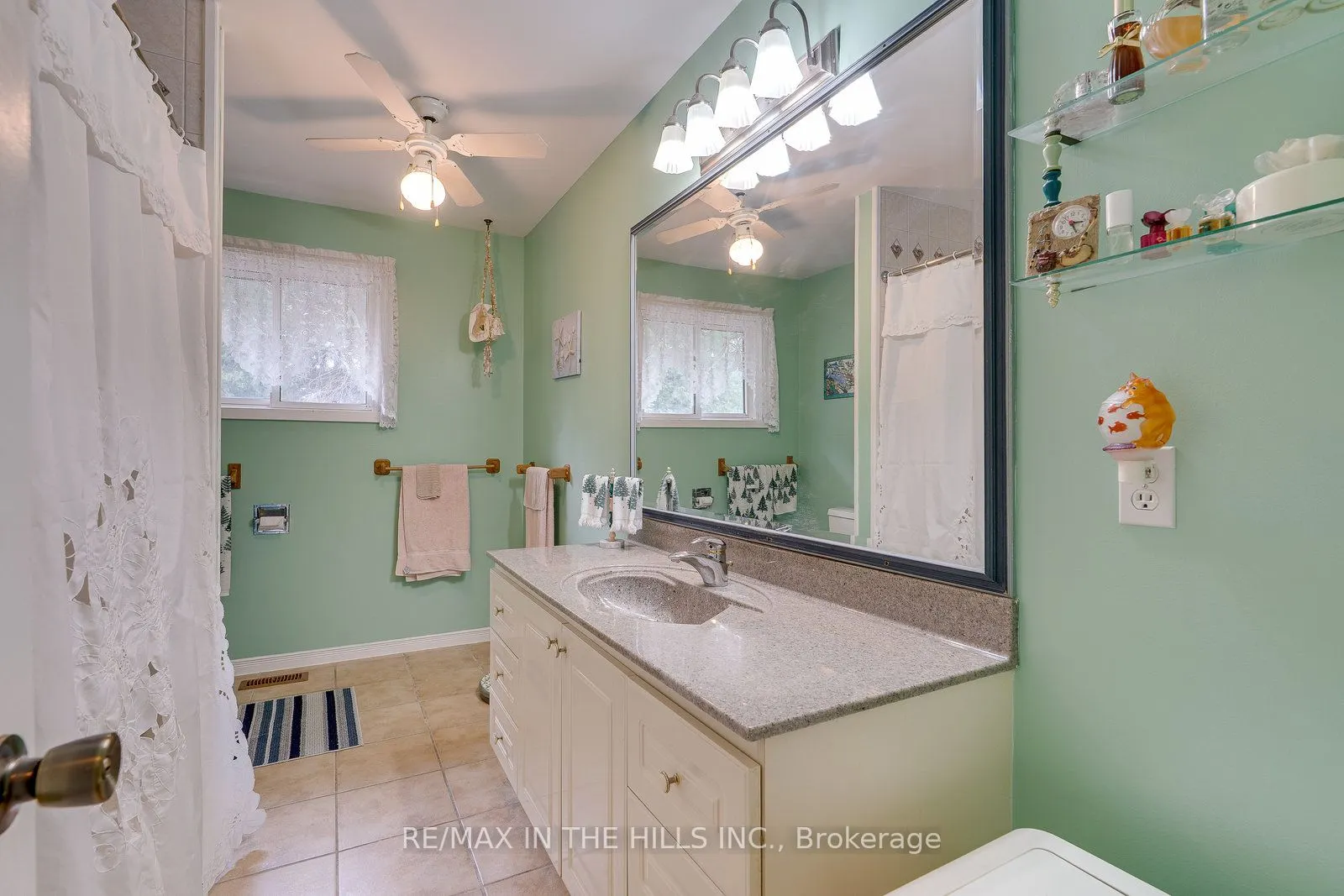 1290 County Rd 50 Road