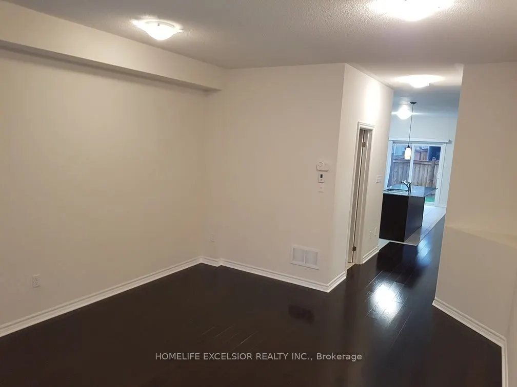 723 Hammersly Boulevard